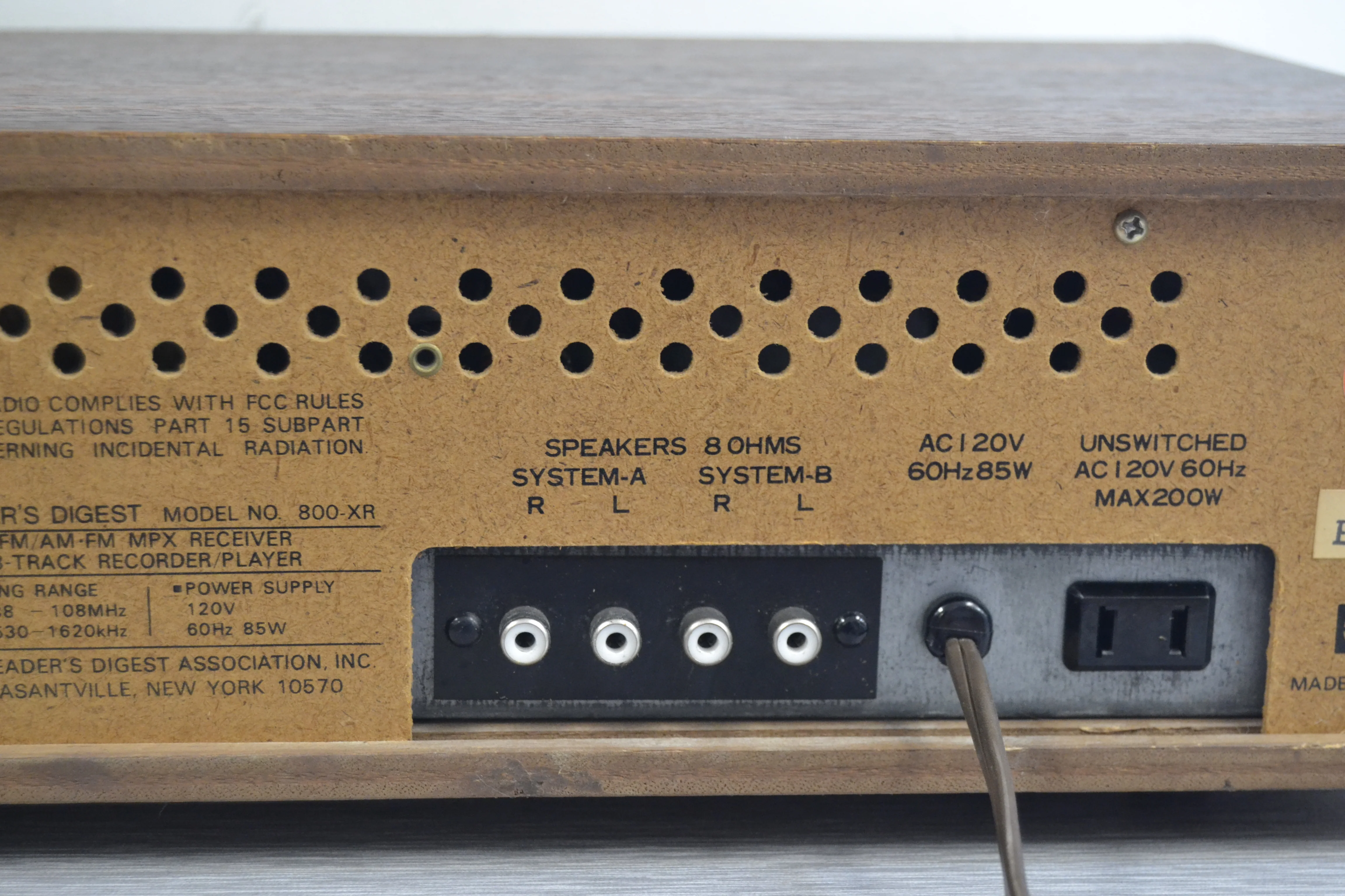 Reader's Digest 800 XR Stereo Receiver with 8 Track Player - Image 16