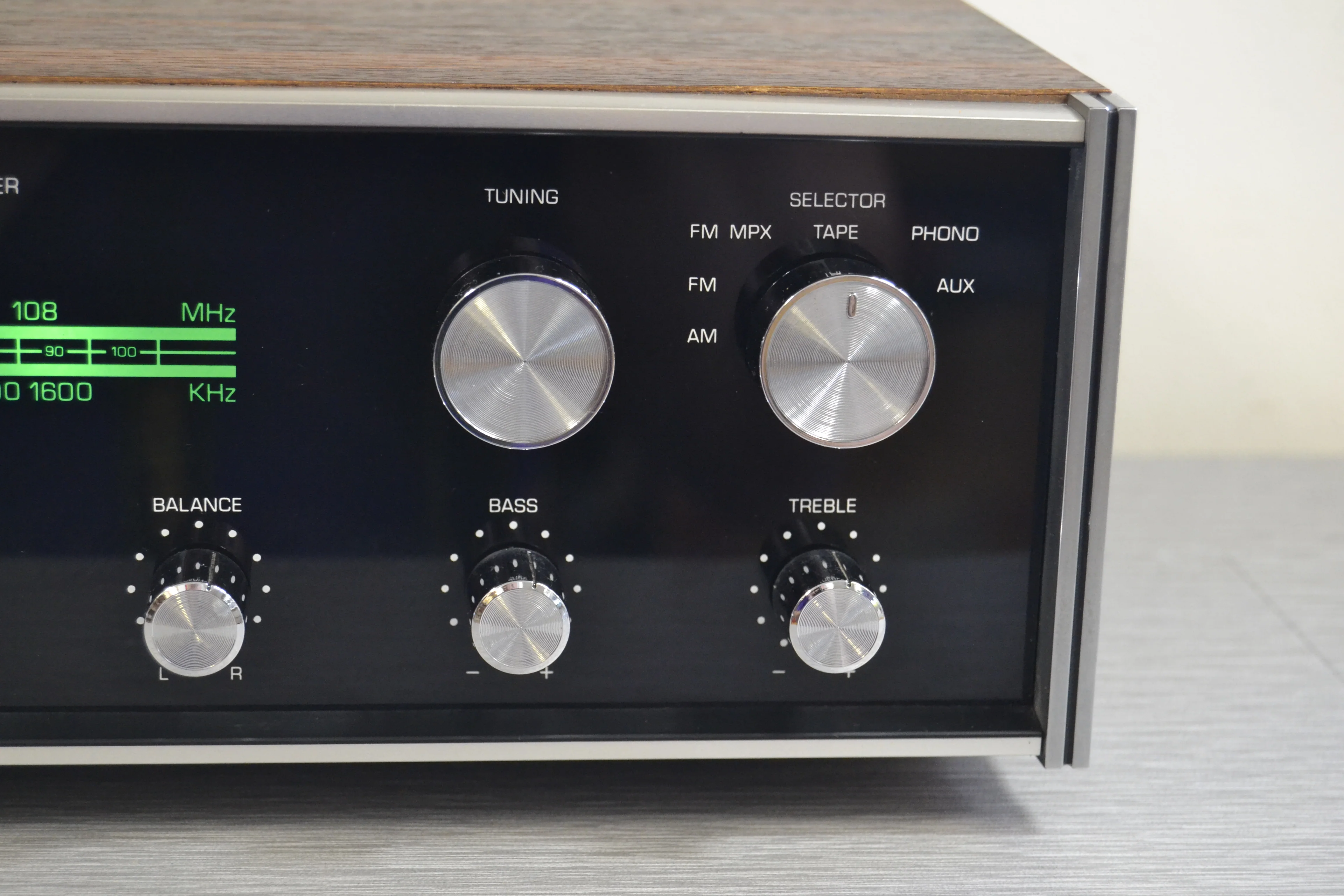 Reader's Digest 800 XR Stereo Receiver with 8 Track Player - Image 6