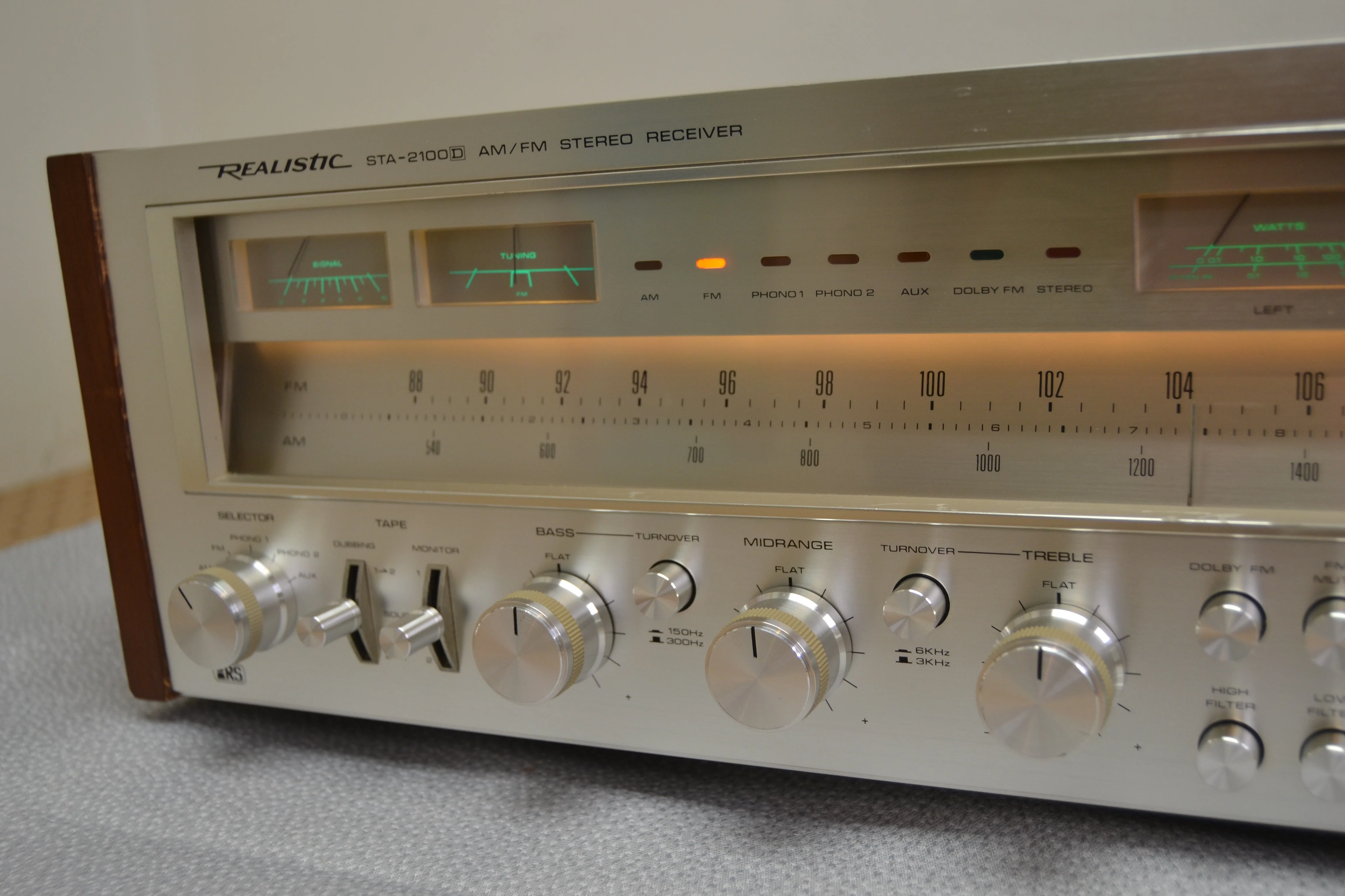 Realistic STA-2100D Stereo Receiver * 120W RMS * 1979 - Image 11