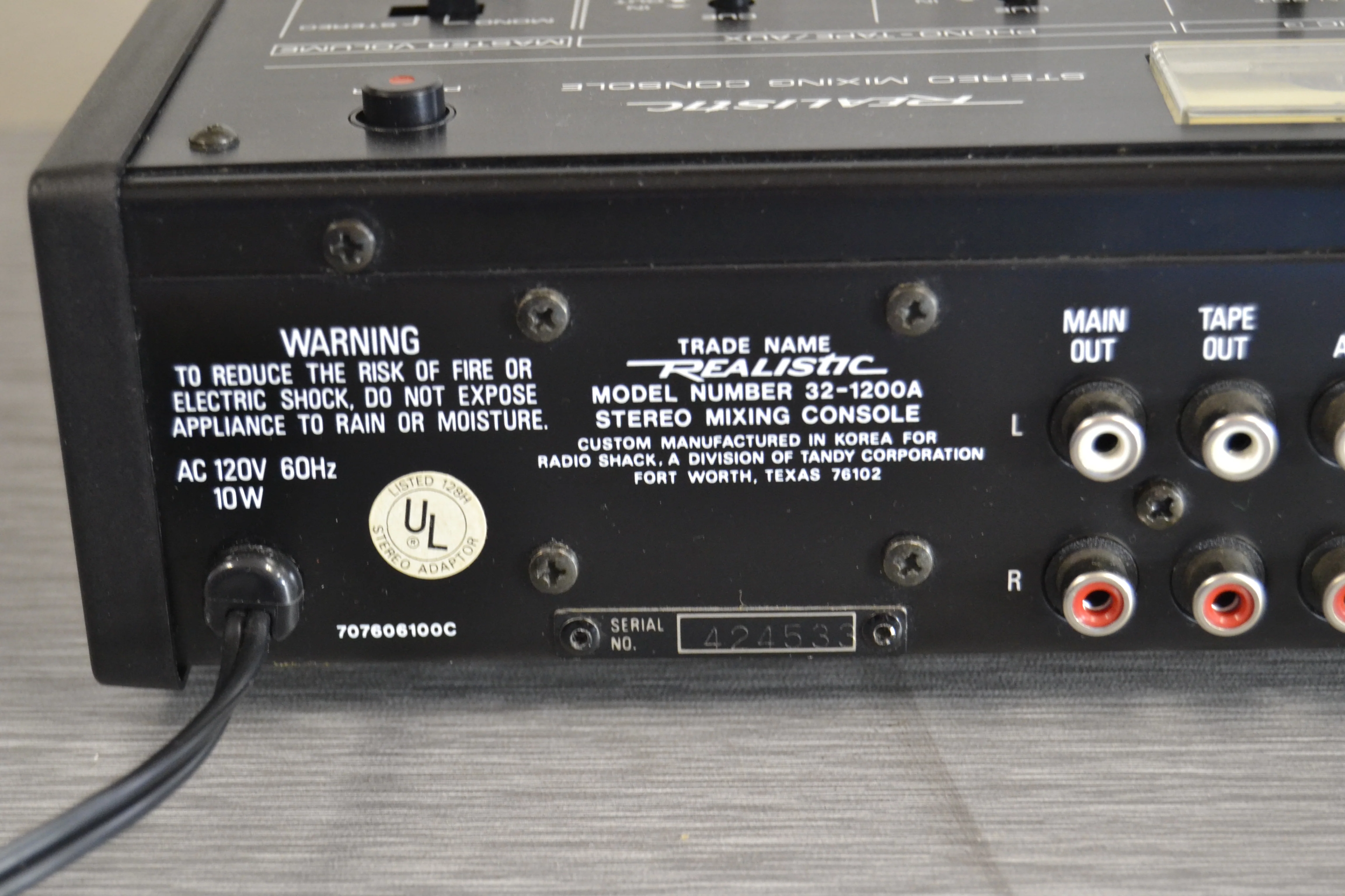Realistic 32-1200A Stereo Mixing Console * 2 Analog Phono Inputs - Image 11