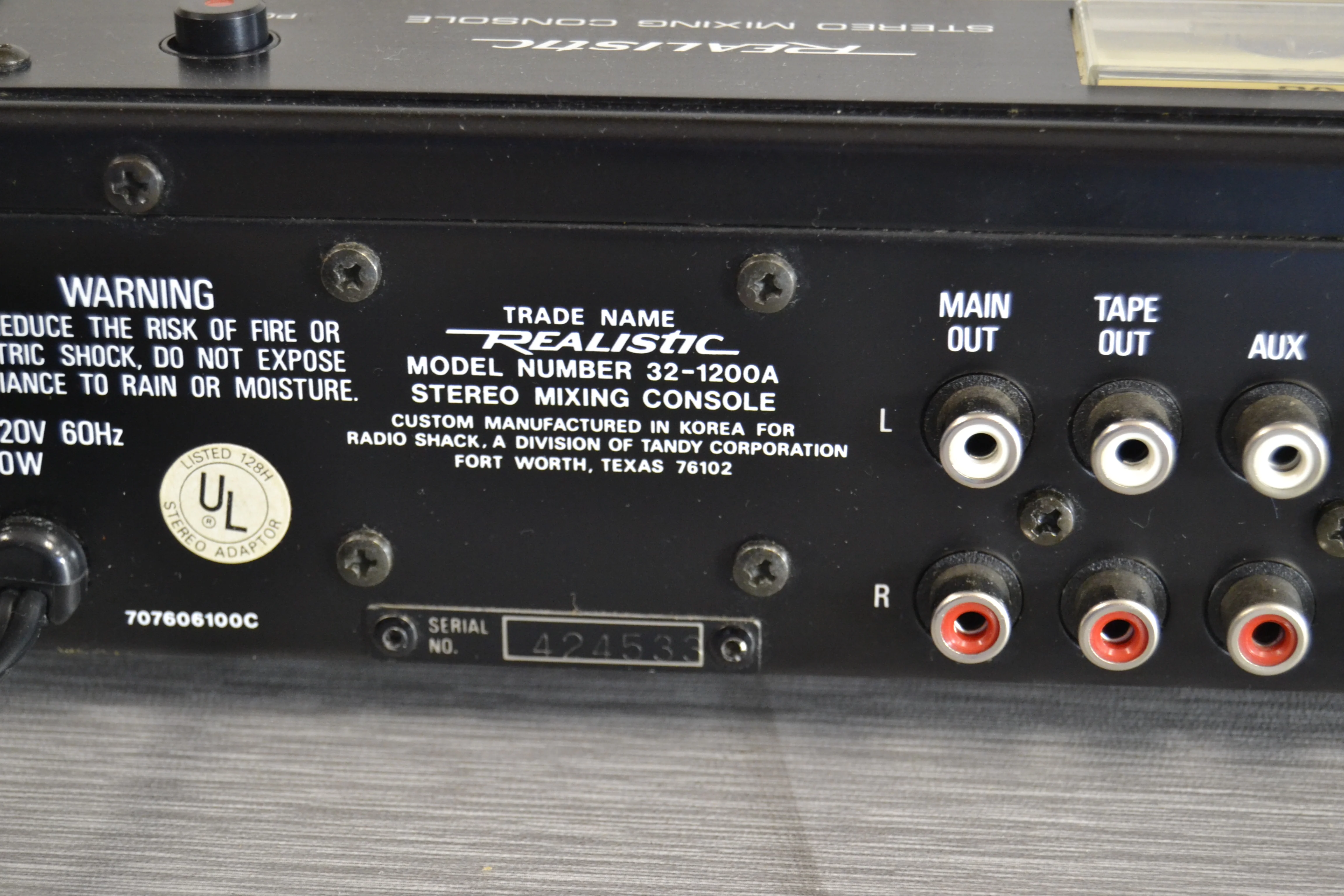Realistic 32-1200A Stereo Mixing Console * 2 Analog Phono Inputs - Image 12