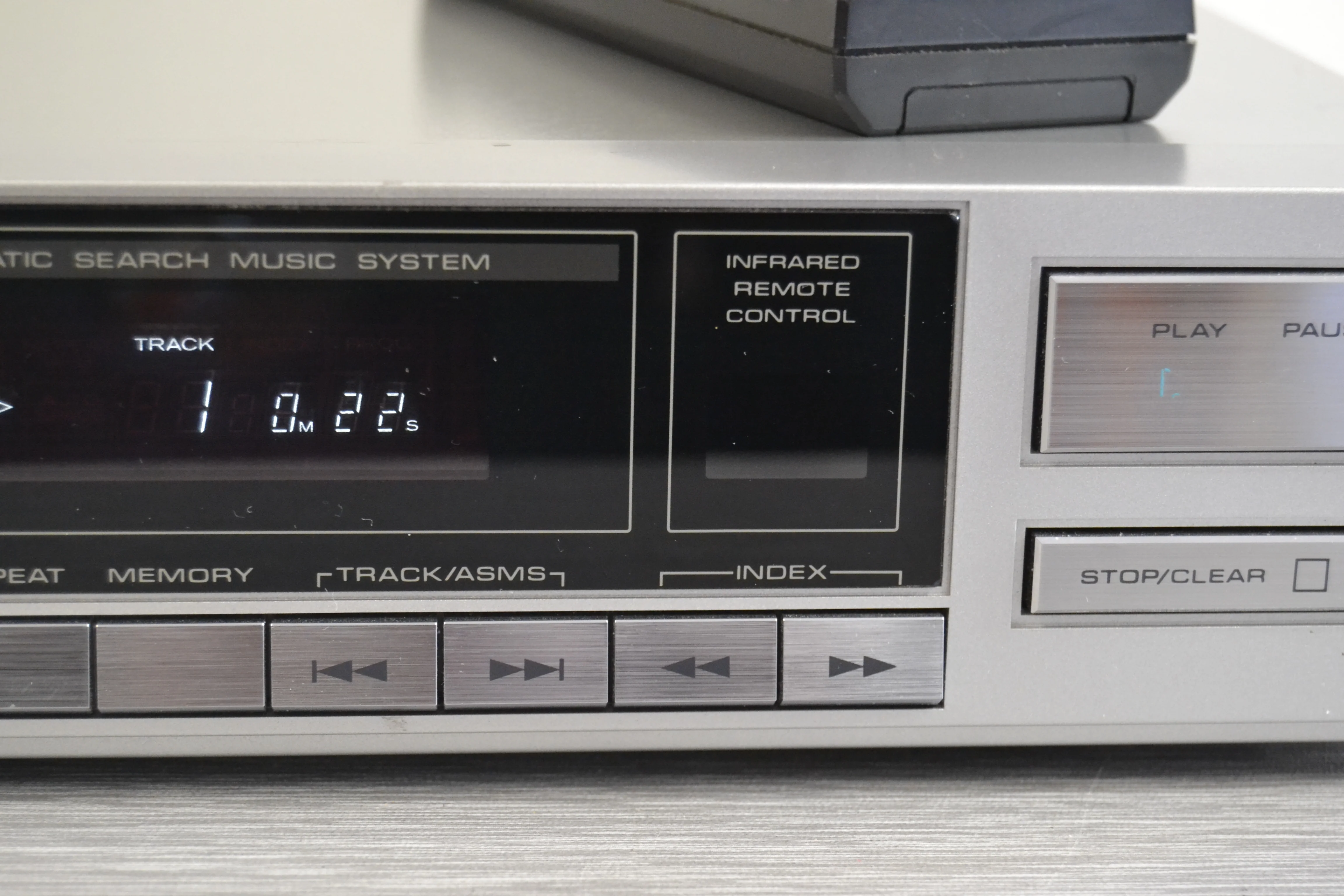 Realistic Cd-1400 Single CD Player with Remote Control * 1986 * - Image 5