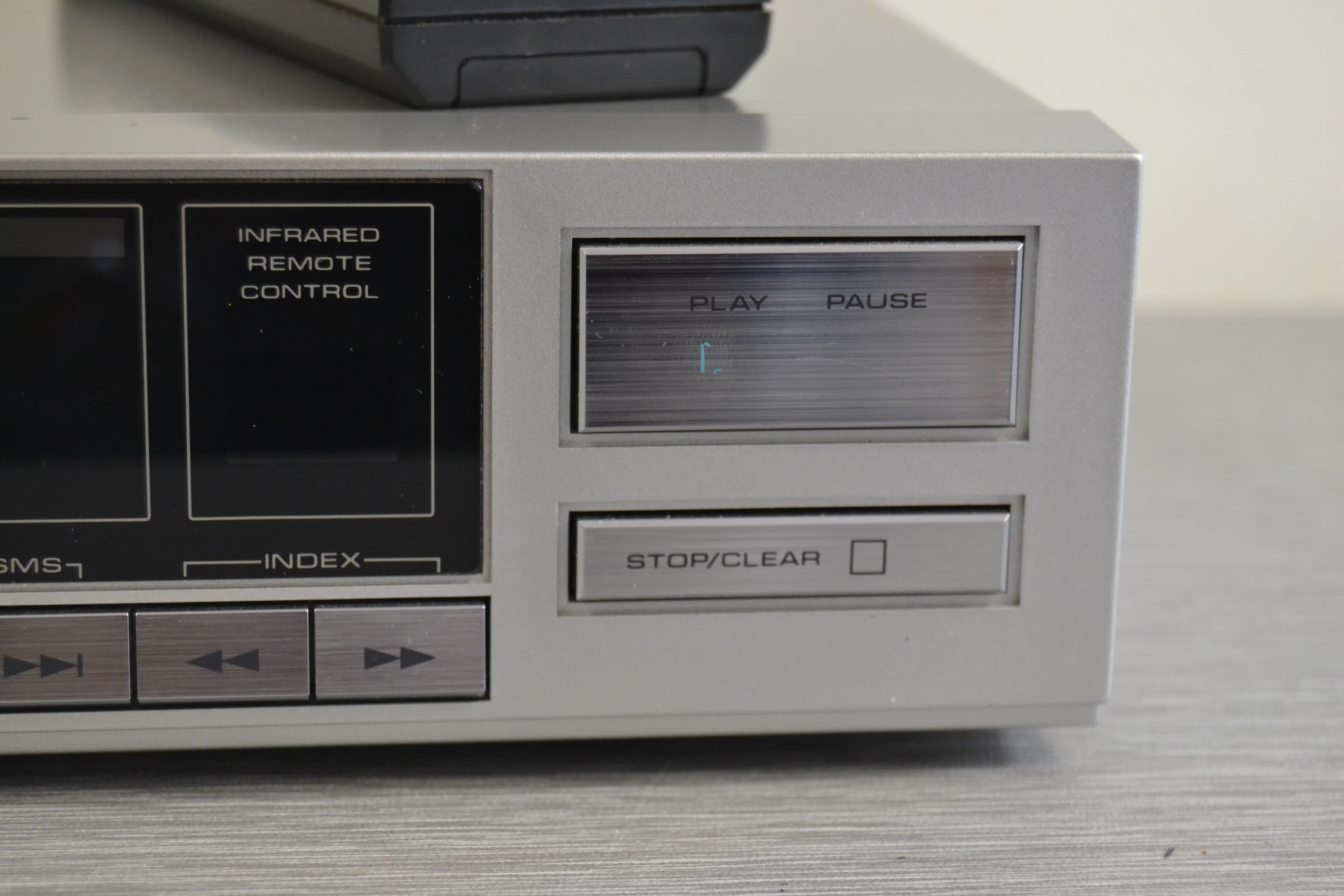 Realistic Cd-1400 Single CD Player with Remote Control * 1986 * - Image 6