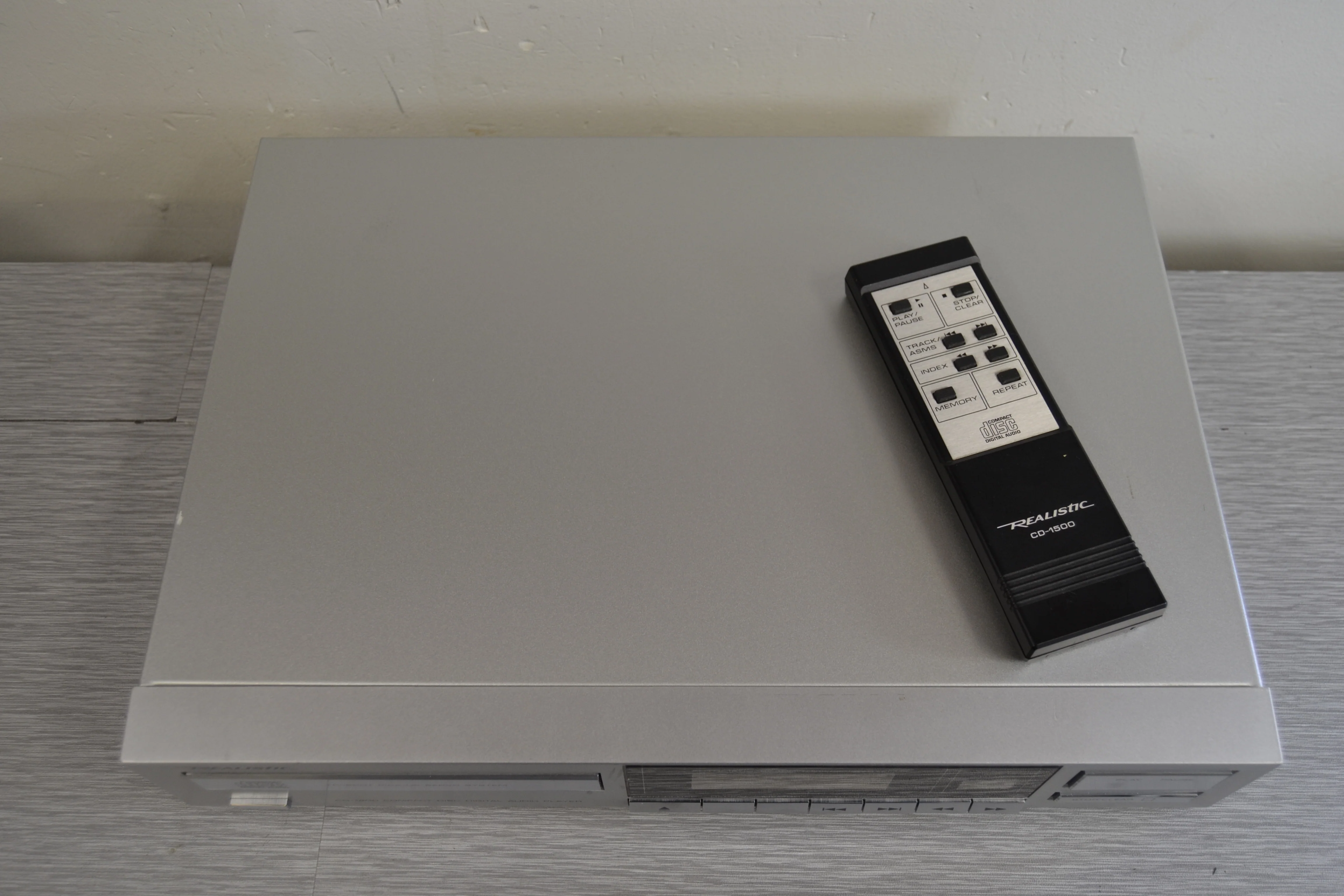 Realistic Cd-1400 Single CD Player with Remote Control * 1986 * - Image 7