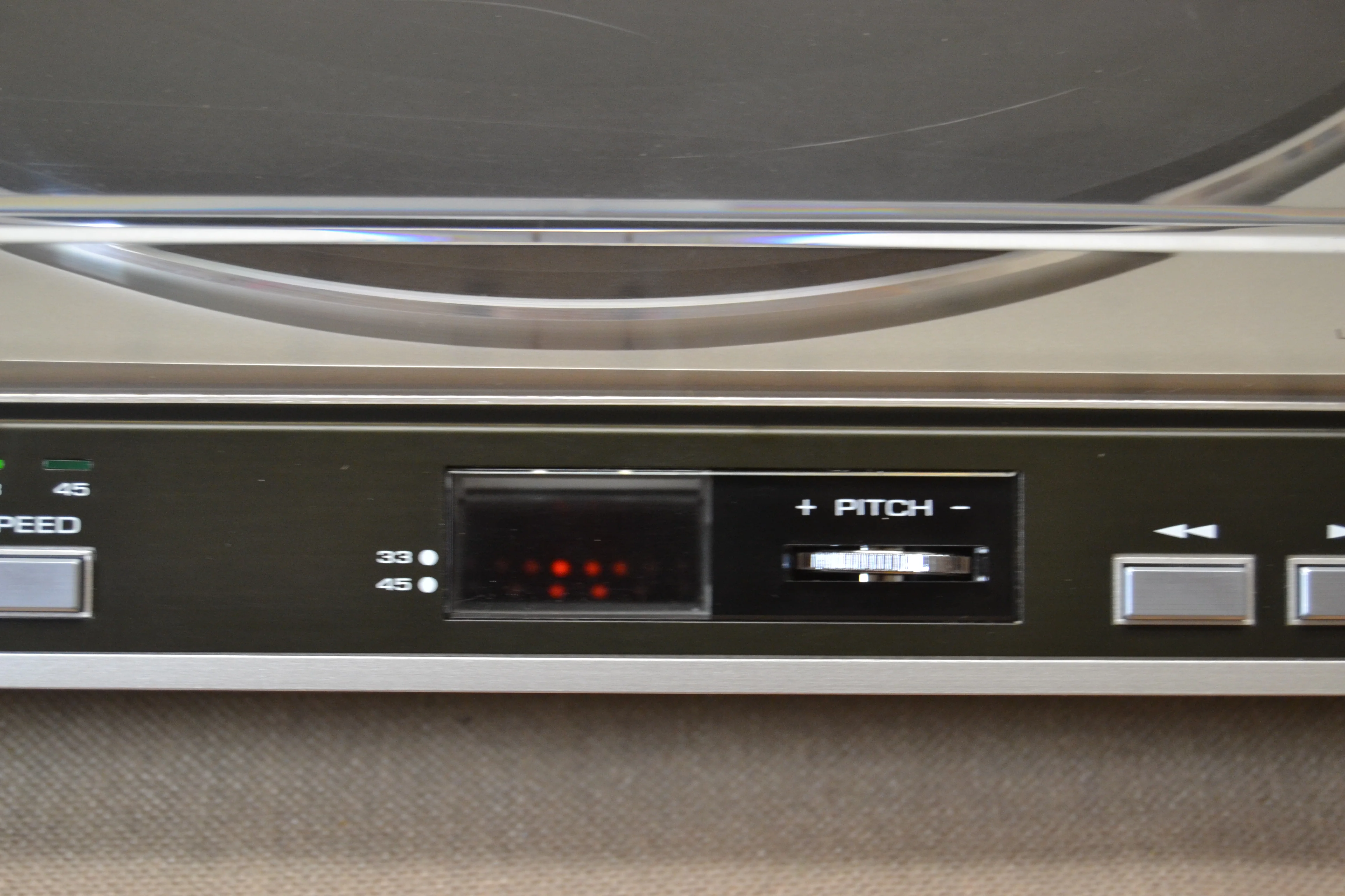 Realistic LAB2100 Linear Tracking Turntable * Box - Image 13