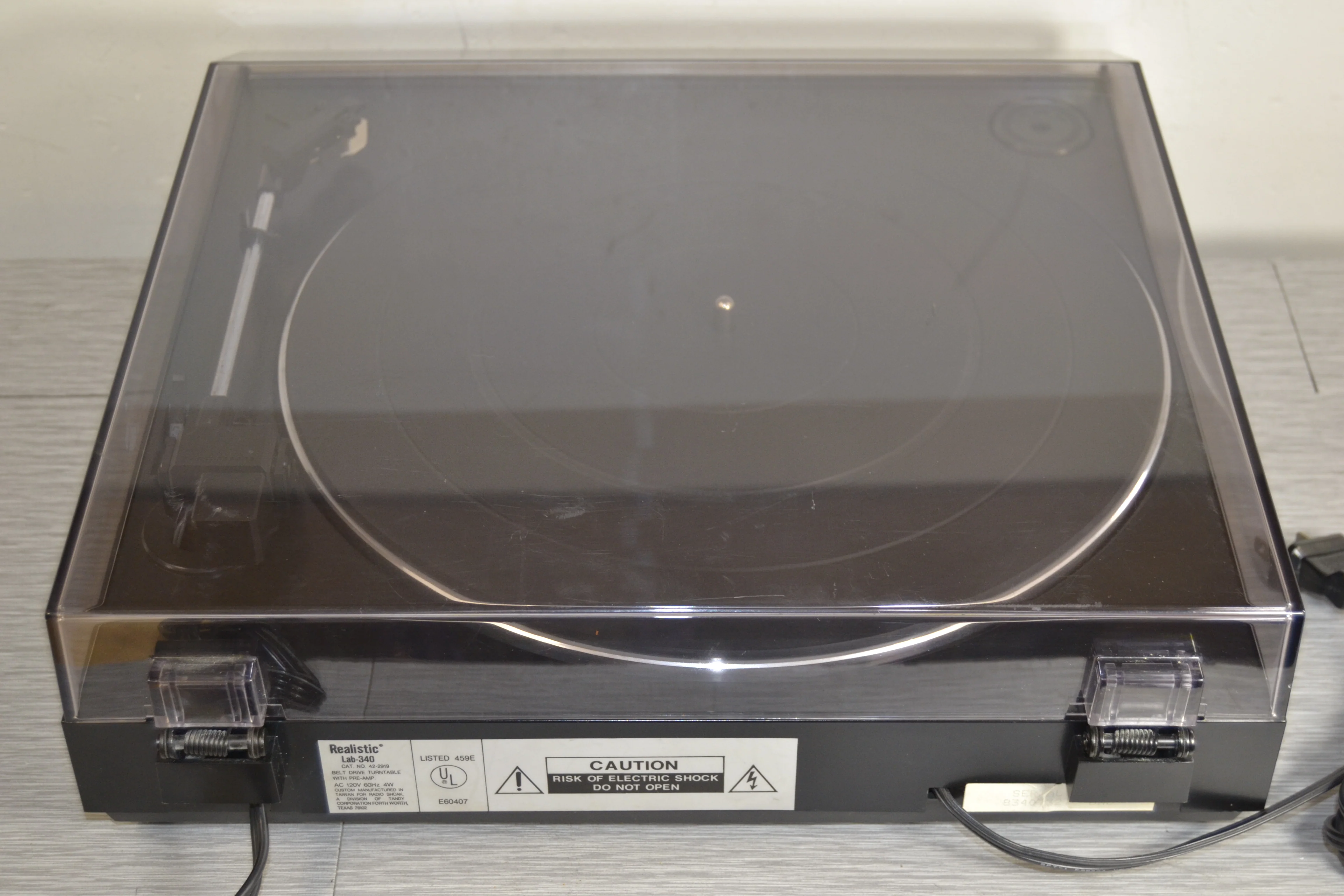 Realistic LAB340 Belt Drive Turntable - Image 13