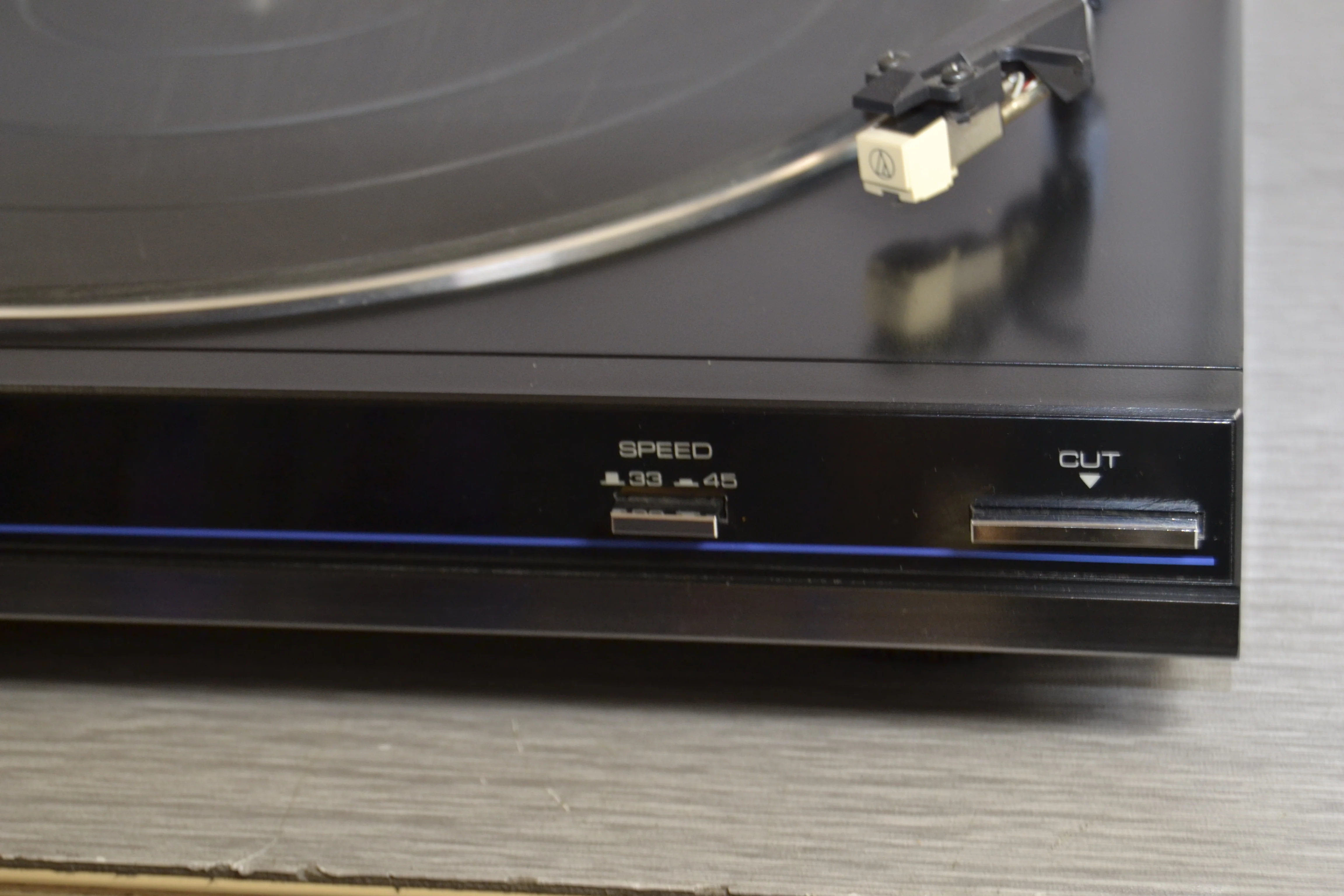 Realistic LAB340 Belt Drive Turntable - Image 5