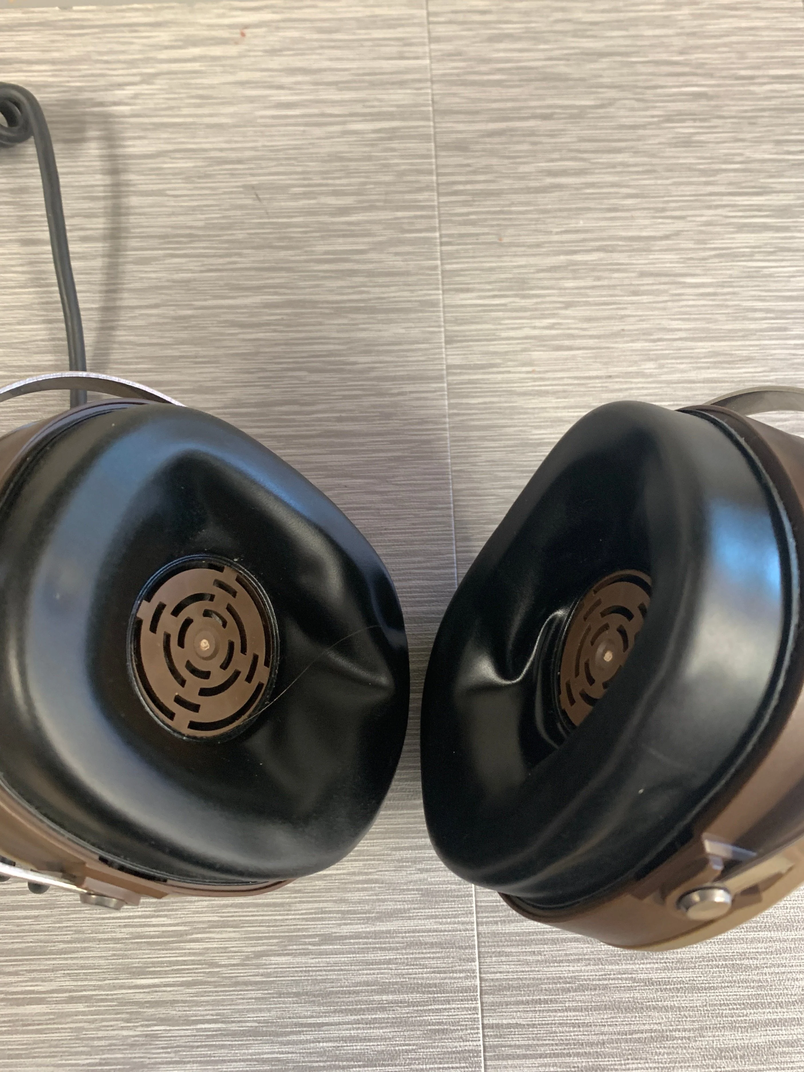 Realistic Pro-20 Stereo Headphones - Image 3