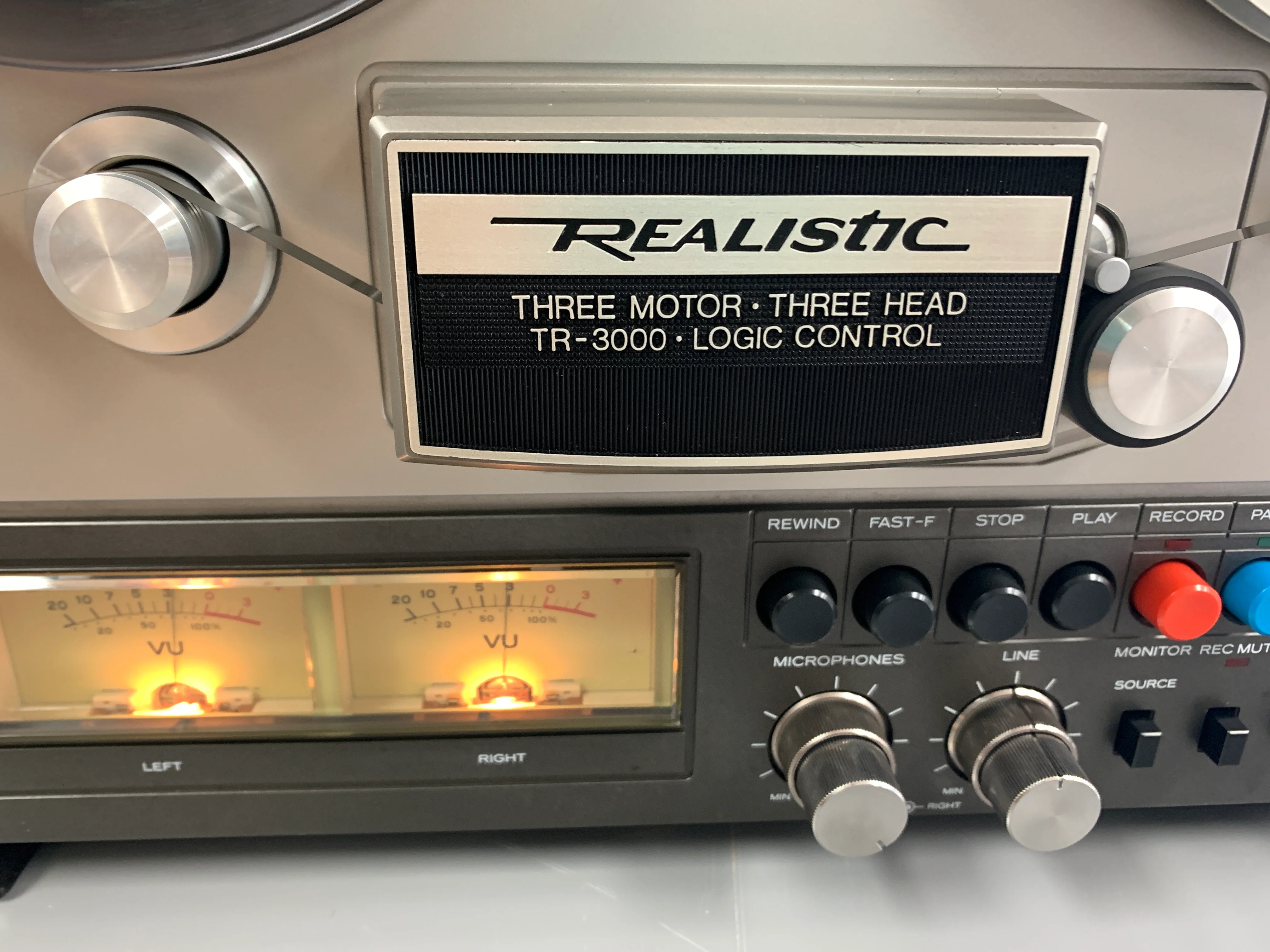 Realistic TR3000 Reel to Reel * Reels are not included - Image 2