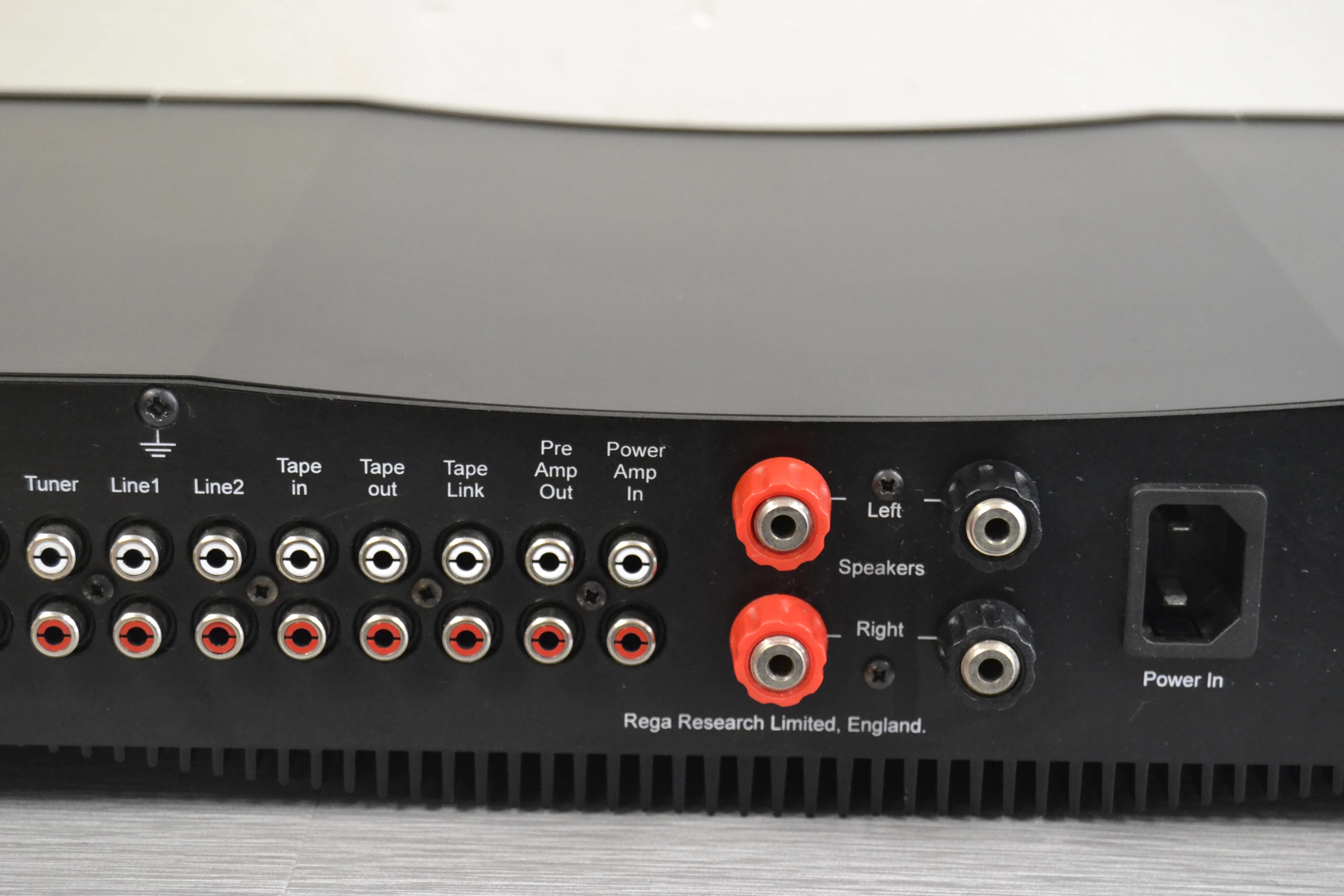 Rega MIRA Integrated Amplifier * Remote Control * - Image 12