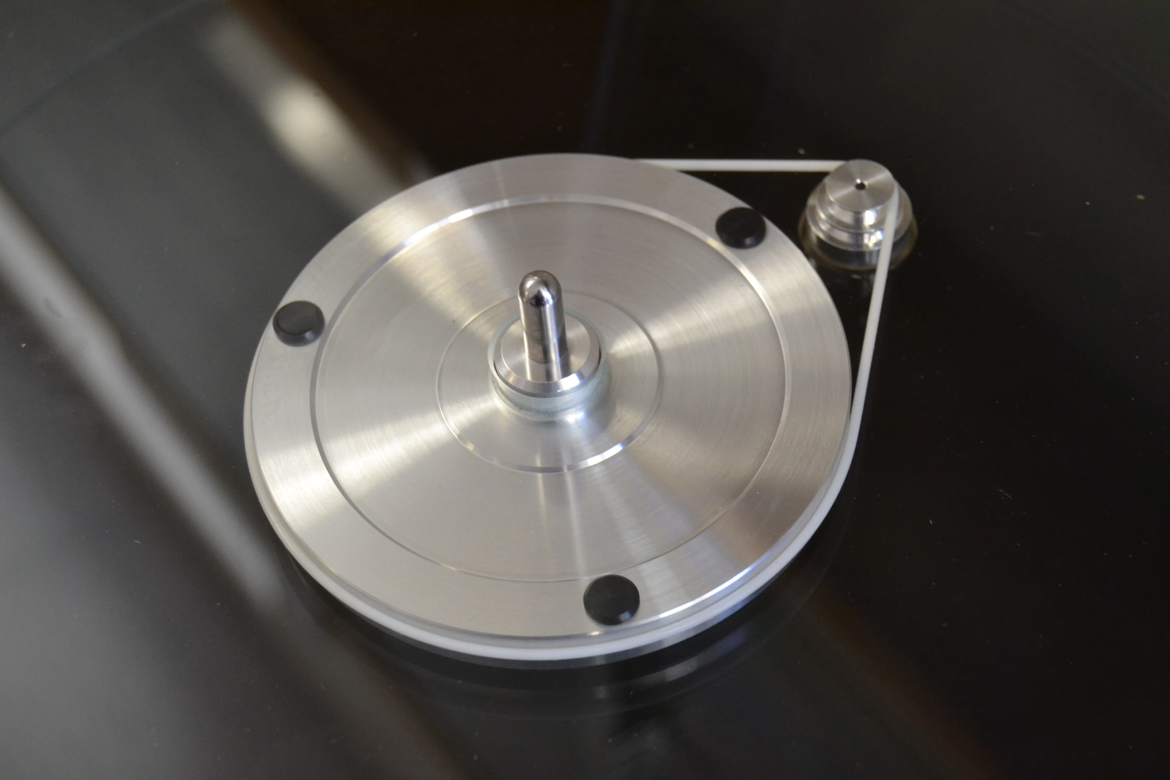 Rega P2 Turntable * Rega RB220 Tone Arm * Groove Tracer Subplatter * Upgraded Steel Counterweight and Stub - Image 8