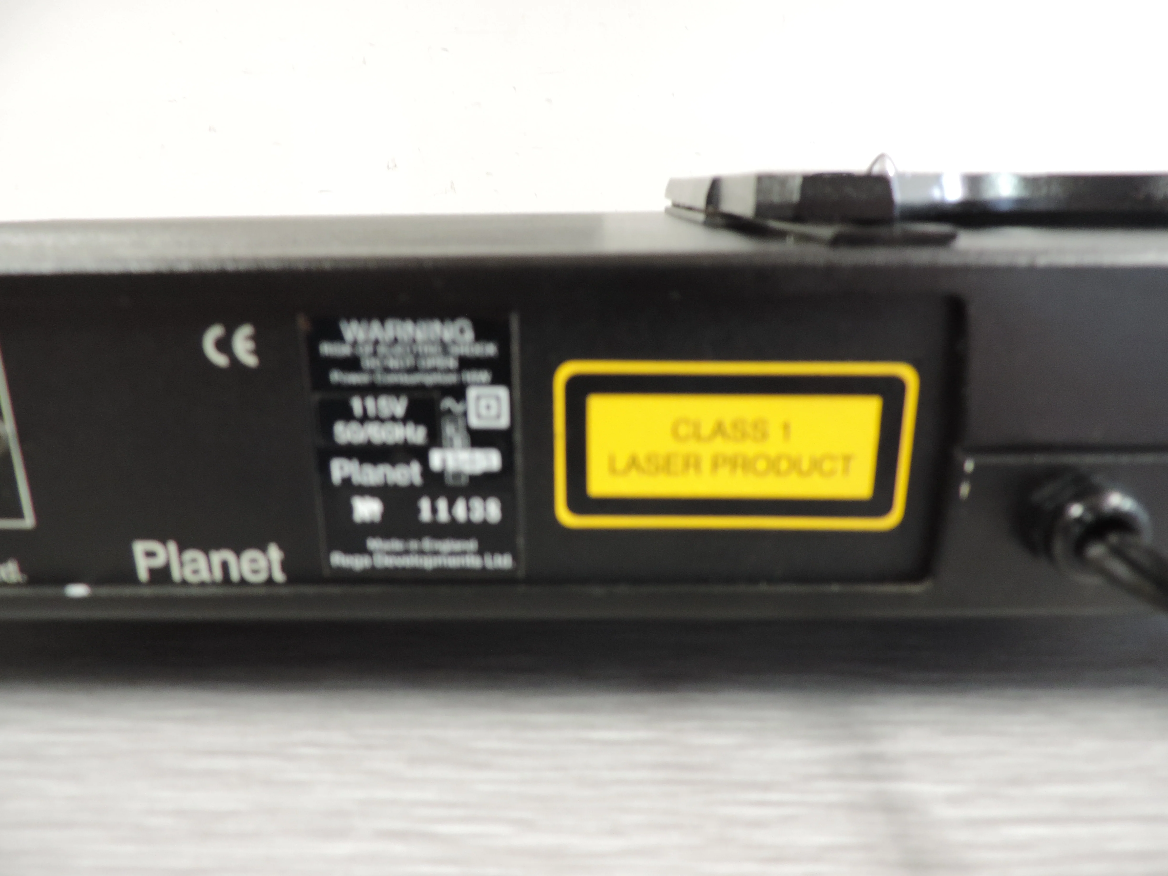 REGA Planet Single CD Player * Weight Stabilizer Mod * New Laser - Image 16