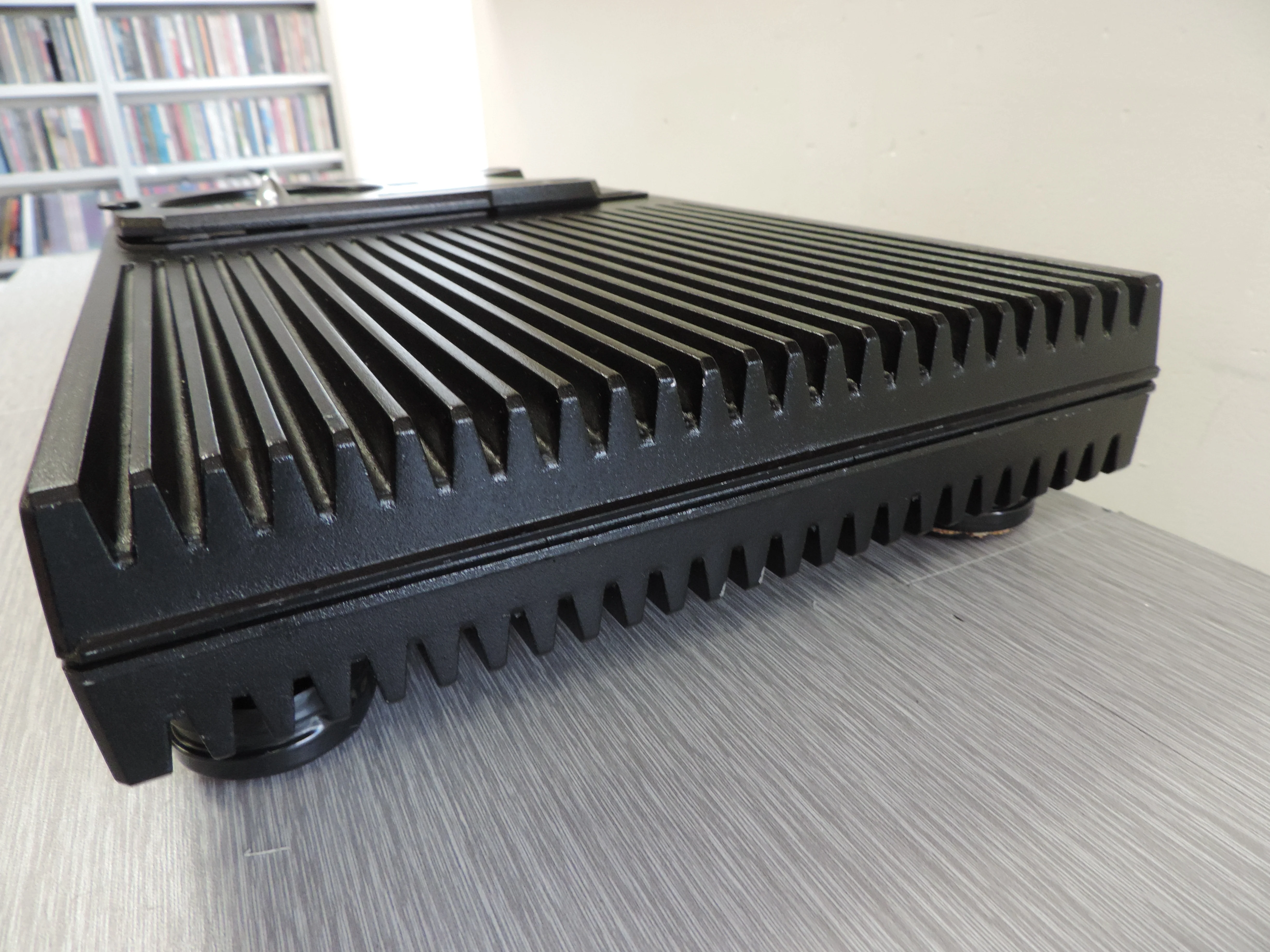 REGA Planet Single CD Player * Weight Stabilizer Mod * New Laser - Image 8