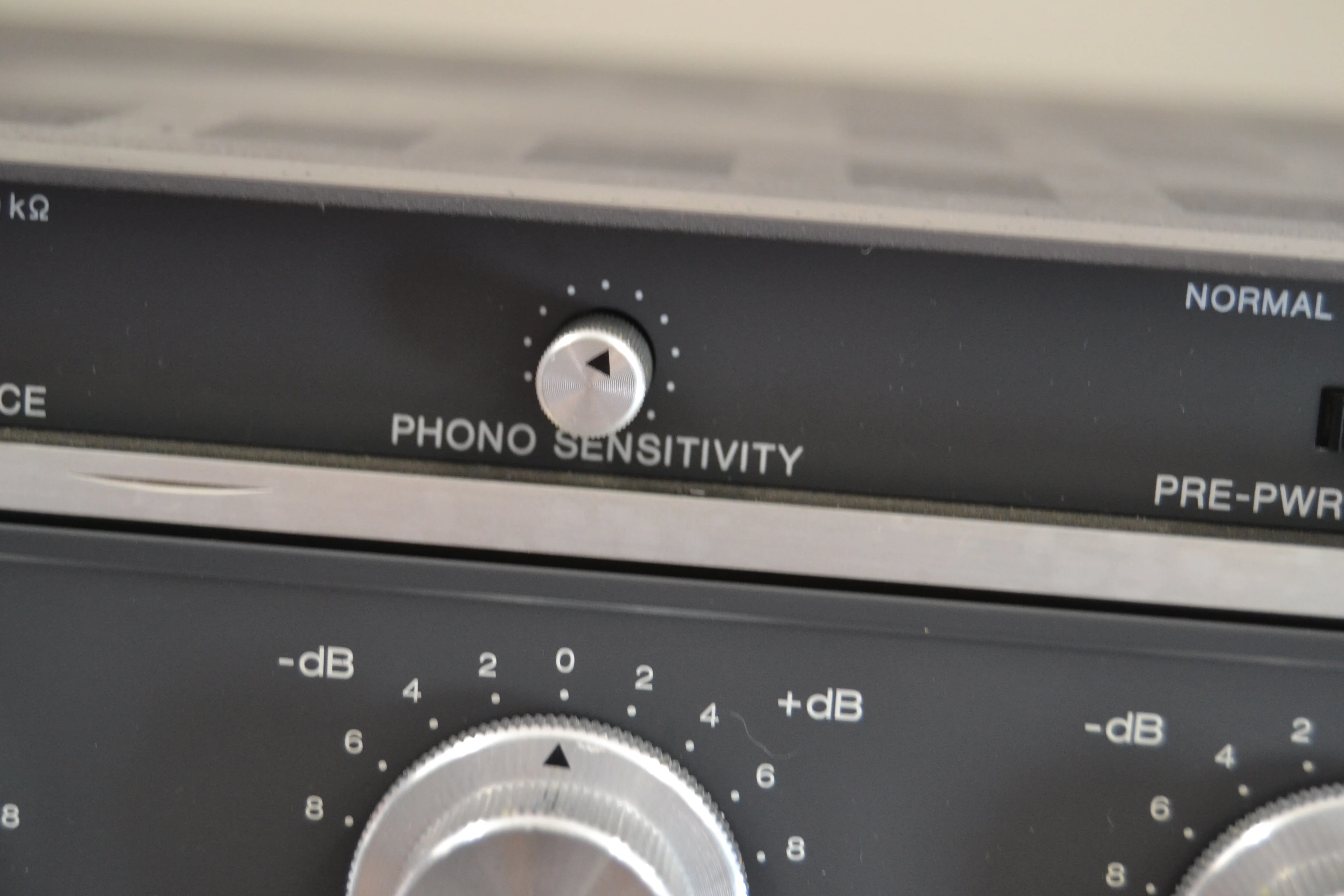 Revox B-750 MK1 Stereo Integrated Amplifier * Recapped and Relay Board Rebuilt * - Image 12