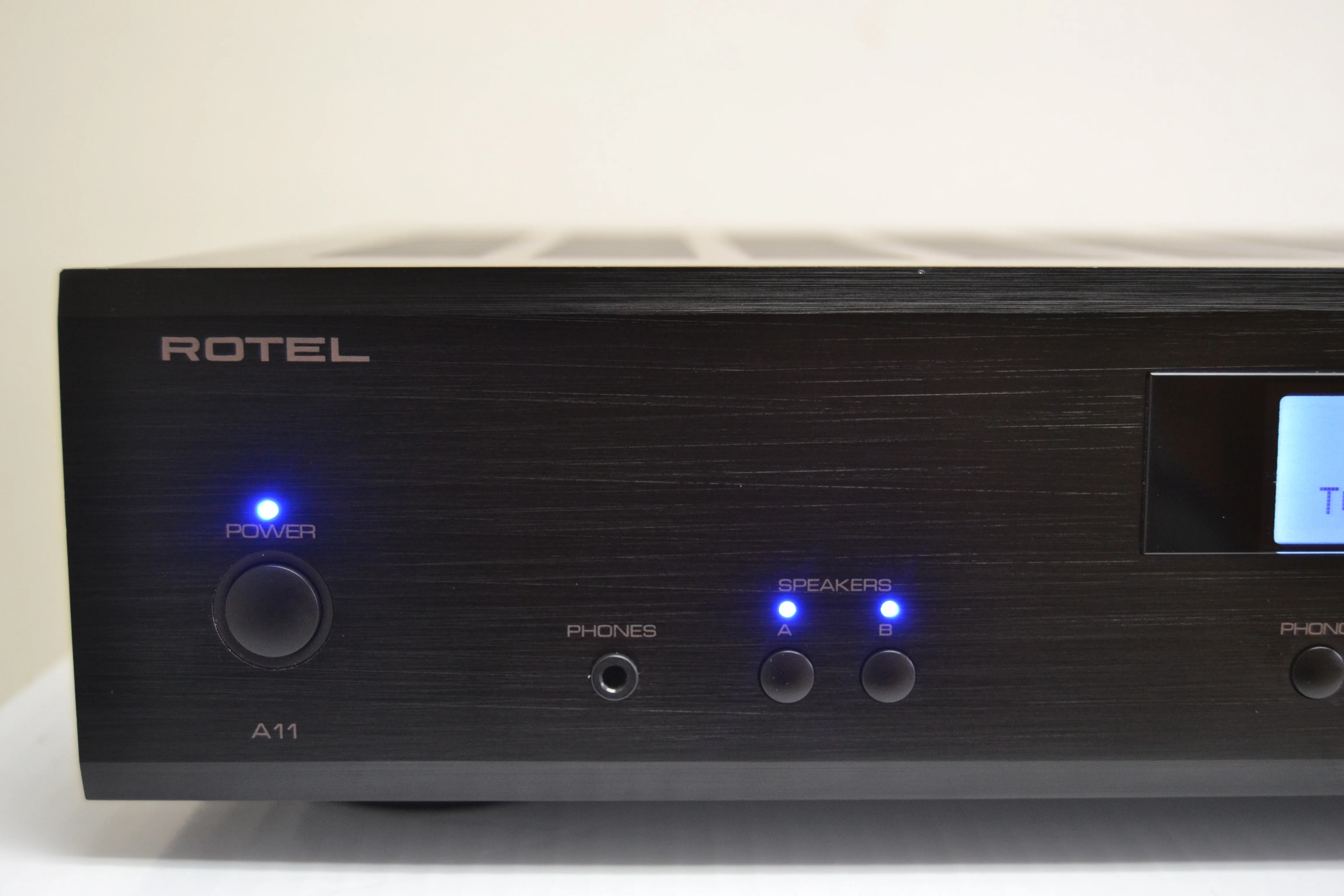 Rotel A11 Tribute Stereo Integrated Amplifier * Box * - Image 3