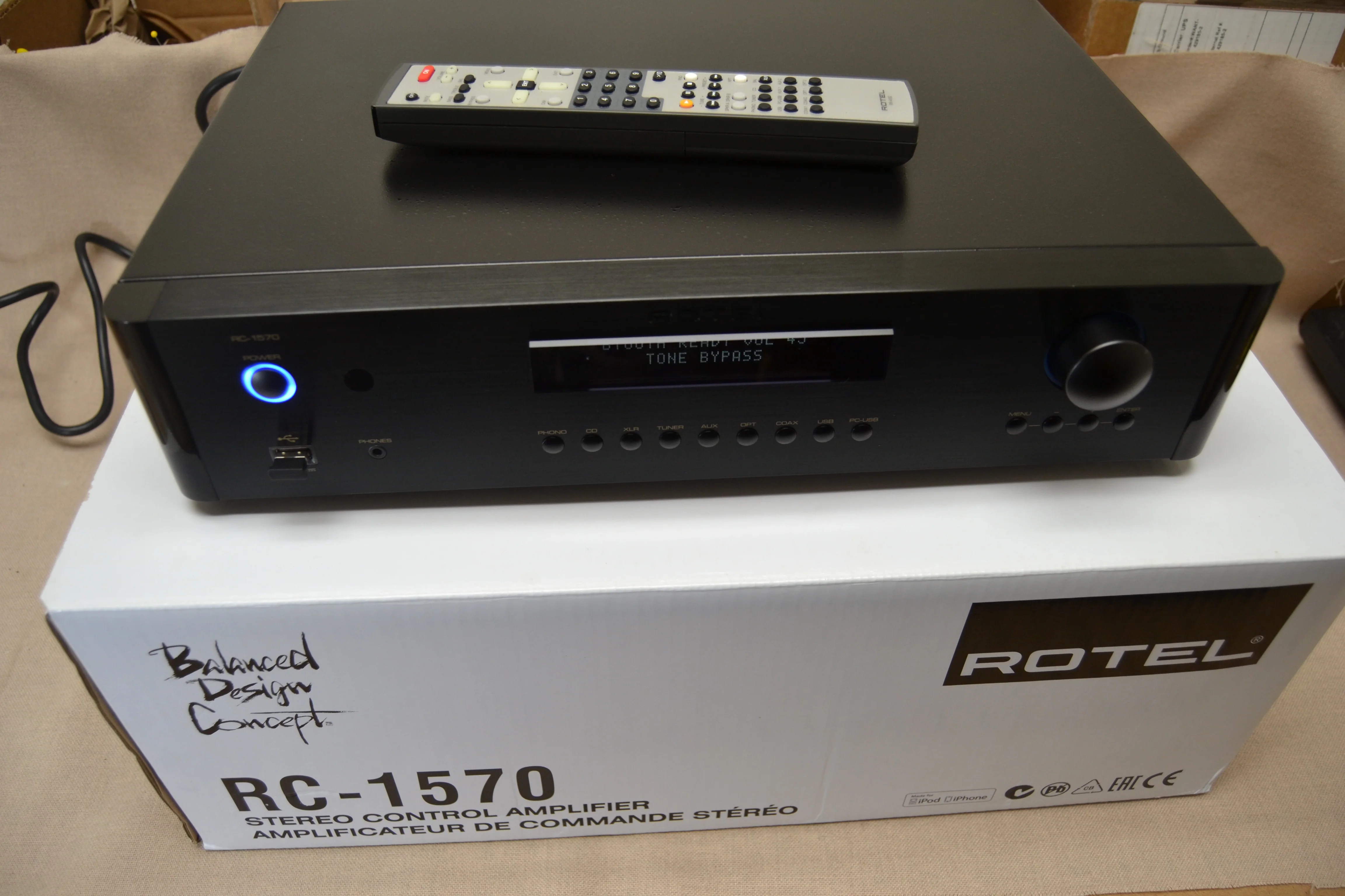 Rotel RC-1570 Stereo Preamplifier * Remote * Box * Bluetooth Module - Image 5