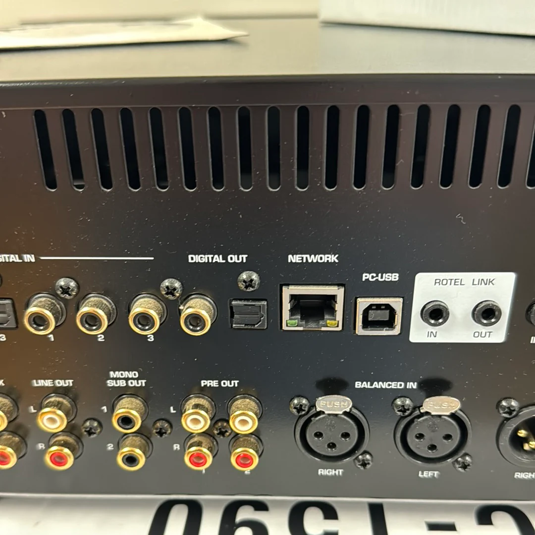 Rotel RC-1590 Stereo Preamplifier * Remote * Box * Manual * - Image 16