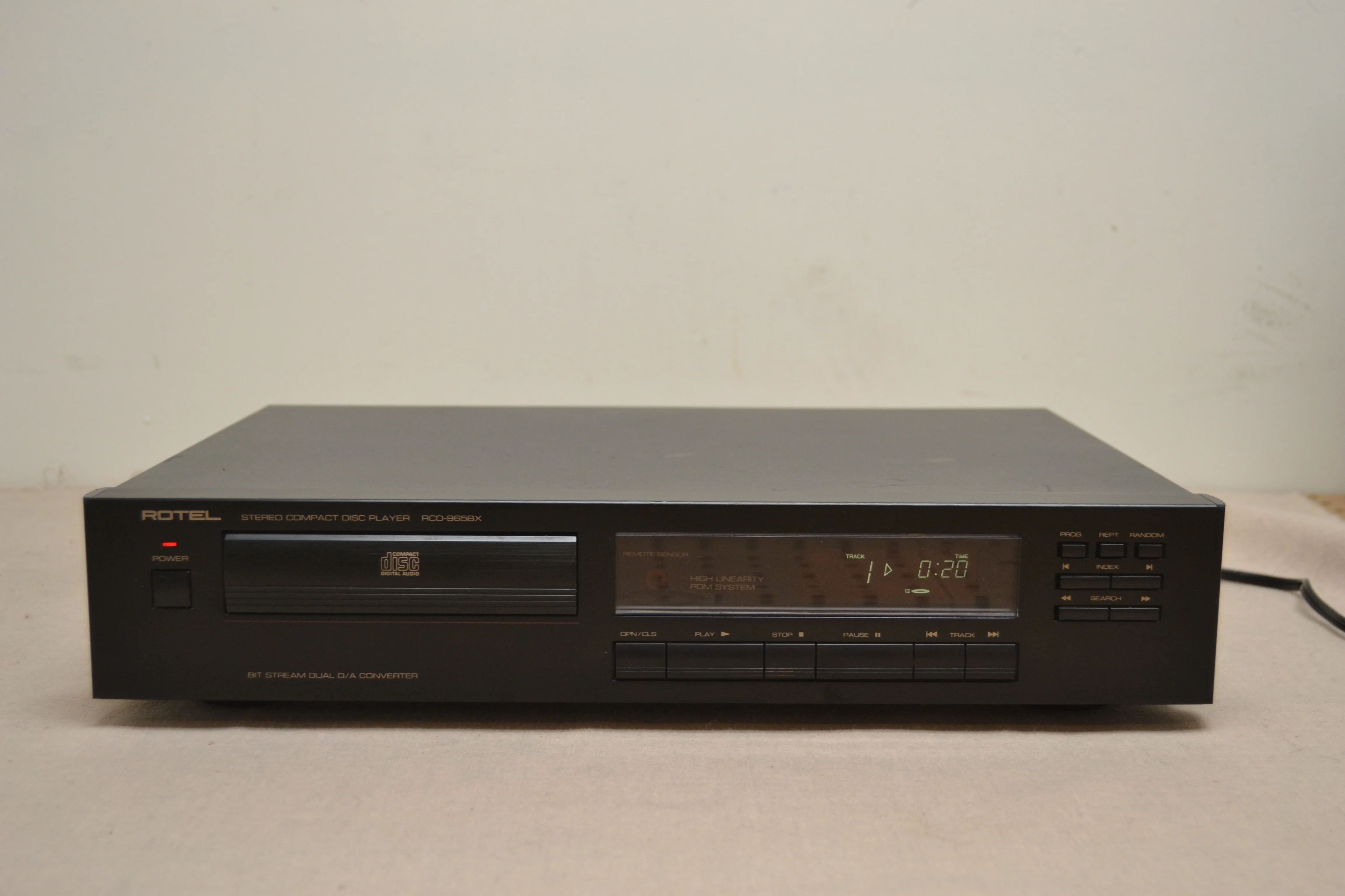 Rotel RCD-965BX Single CD Player
