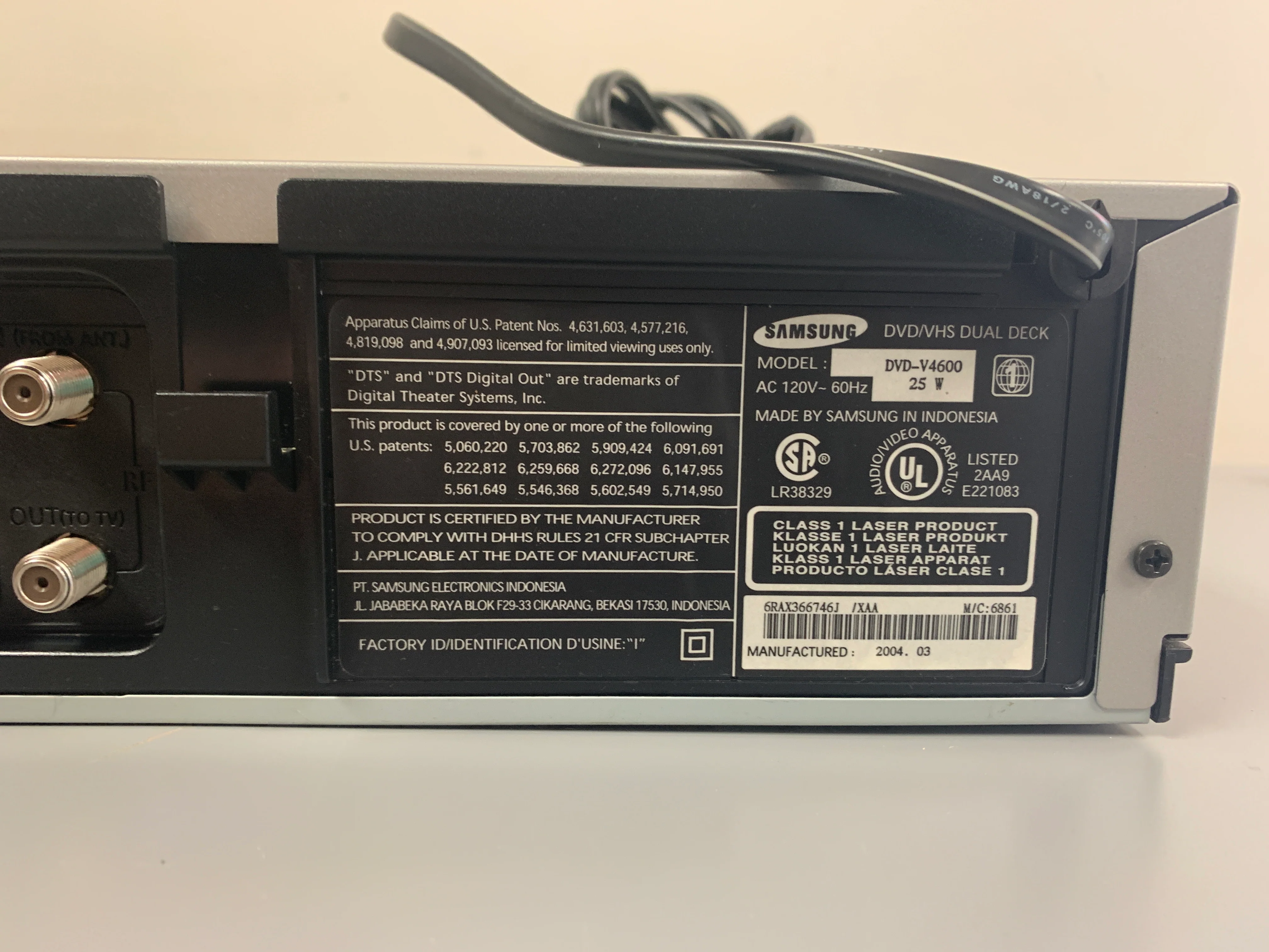Samsung DVD-V4600 DVD/VHS Player * Remote - Image 9