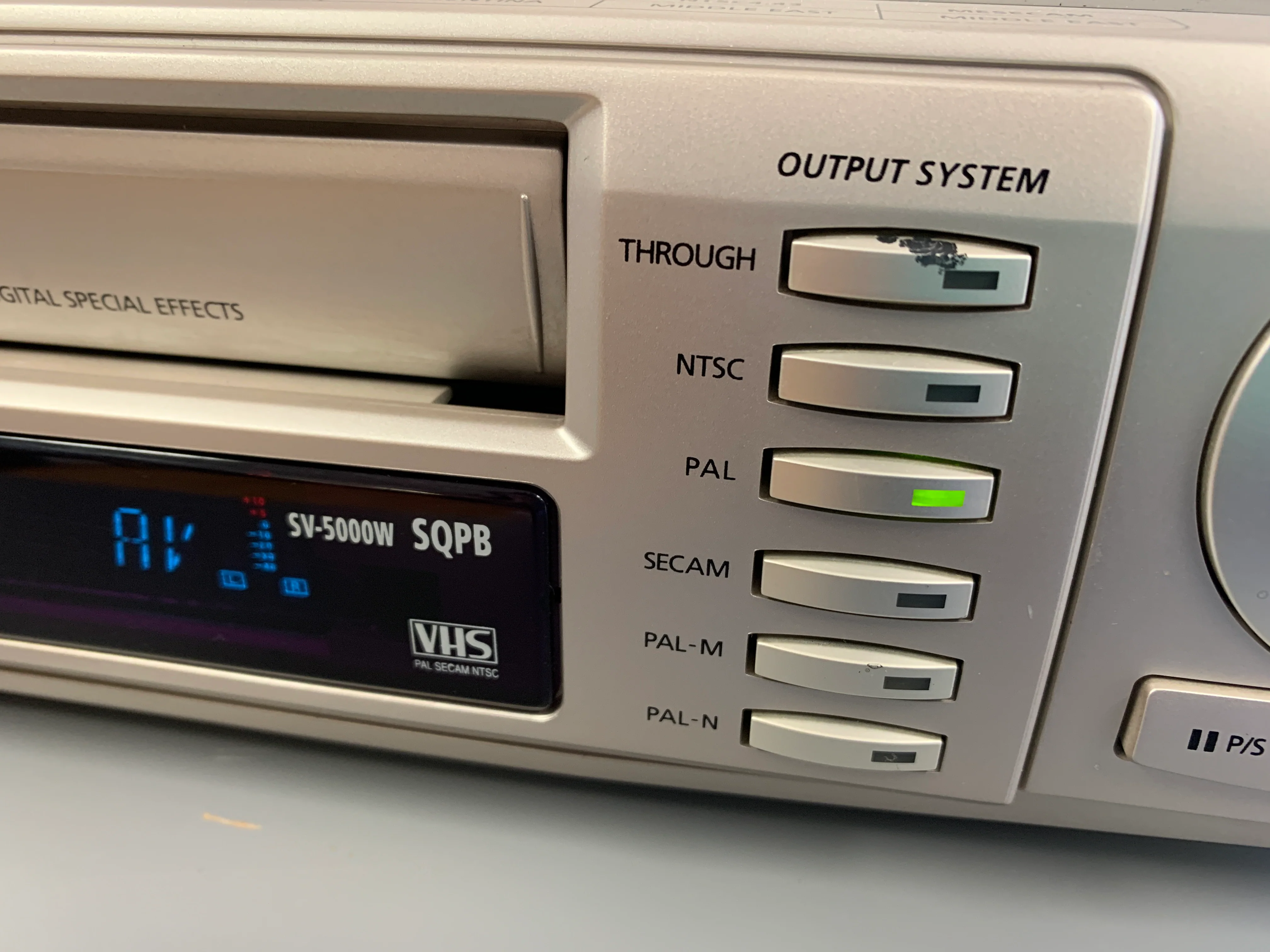 Samsung SV-5000W Worldwide VHS Player - Image 11