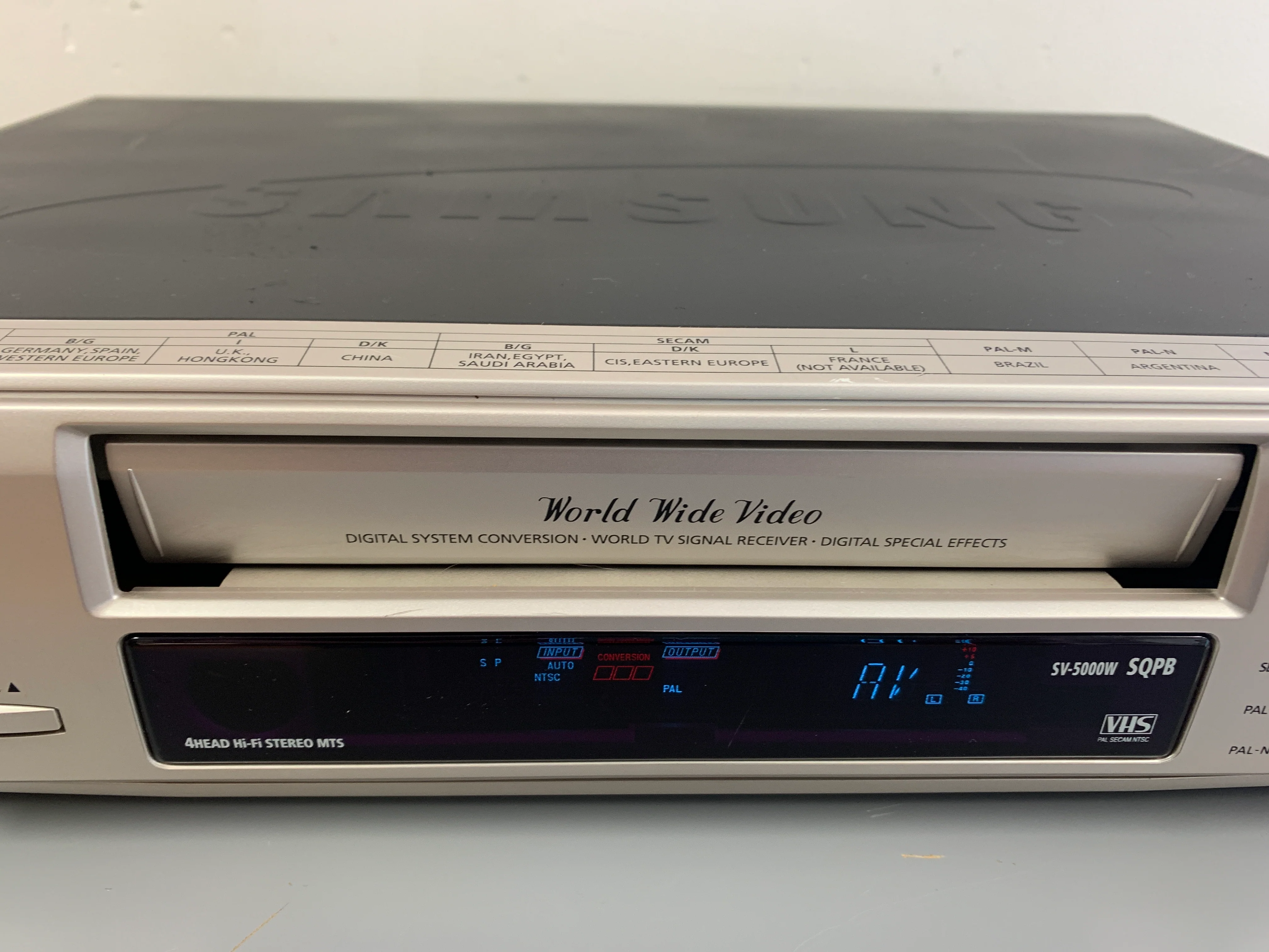 Samsung SV-5000W Worldwide VHS Player - Image 3