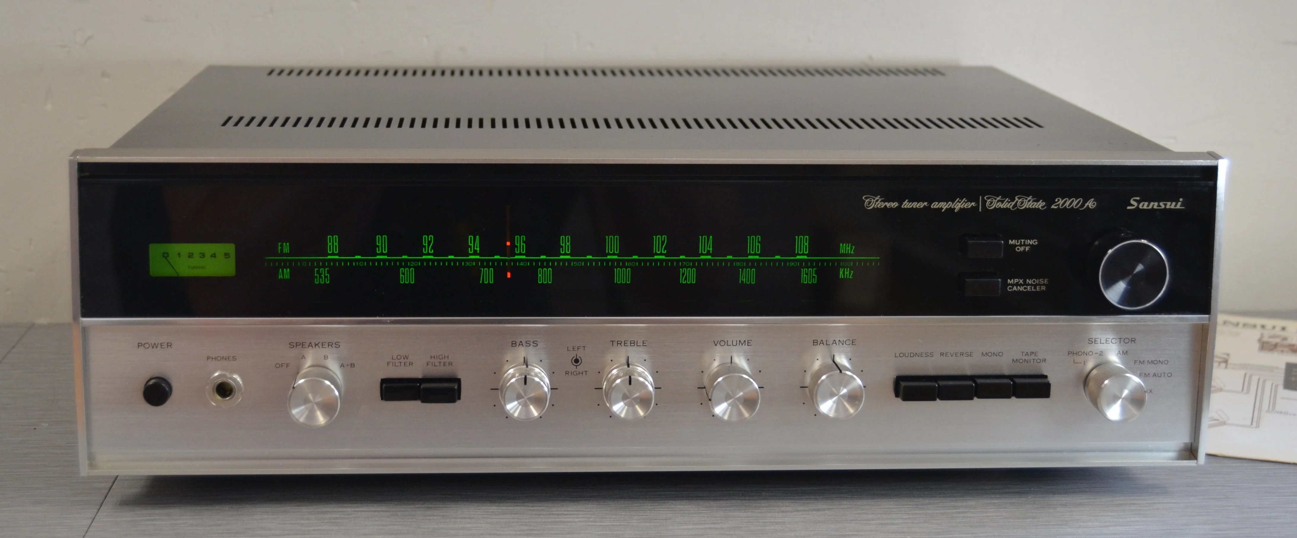 Sansui 2000A Stereo Receiver * 1970 * 35W RMS