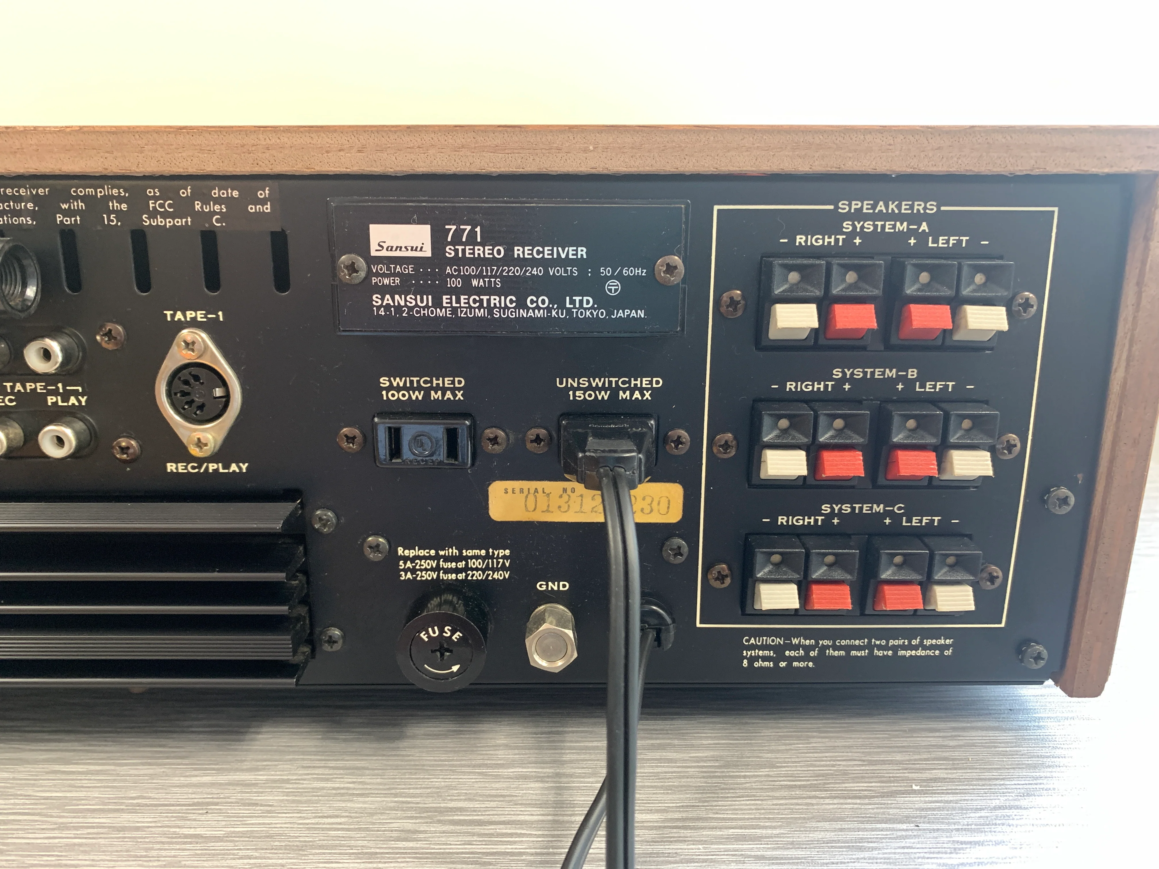 Sansui 771 AM/FM Stereo Receiver (1973-77) - Image 10