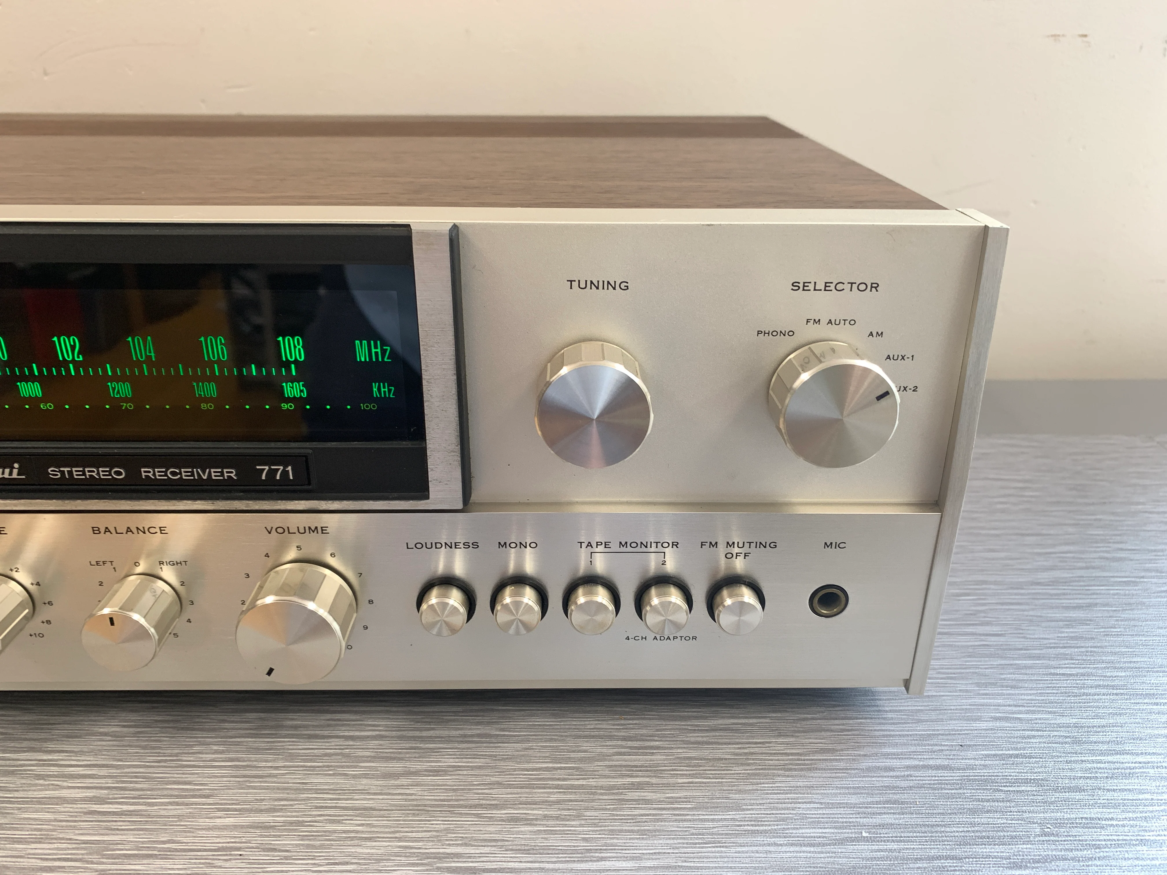 Sansui 771 AM/FM Stereo Receiver (1973-77) - Image 4