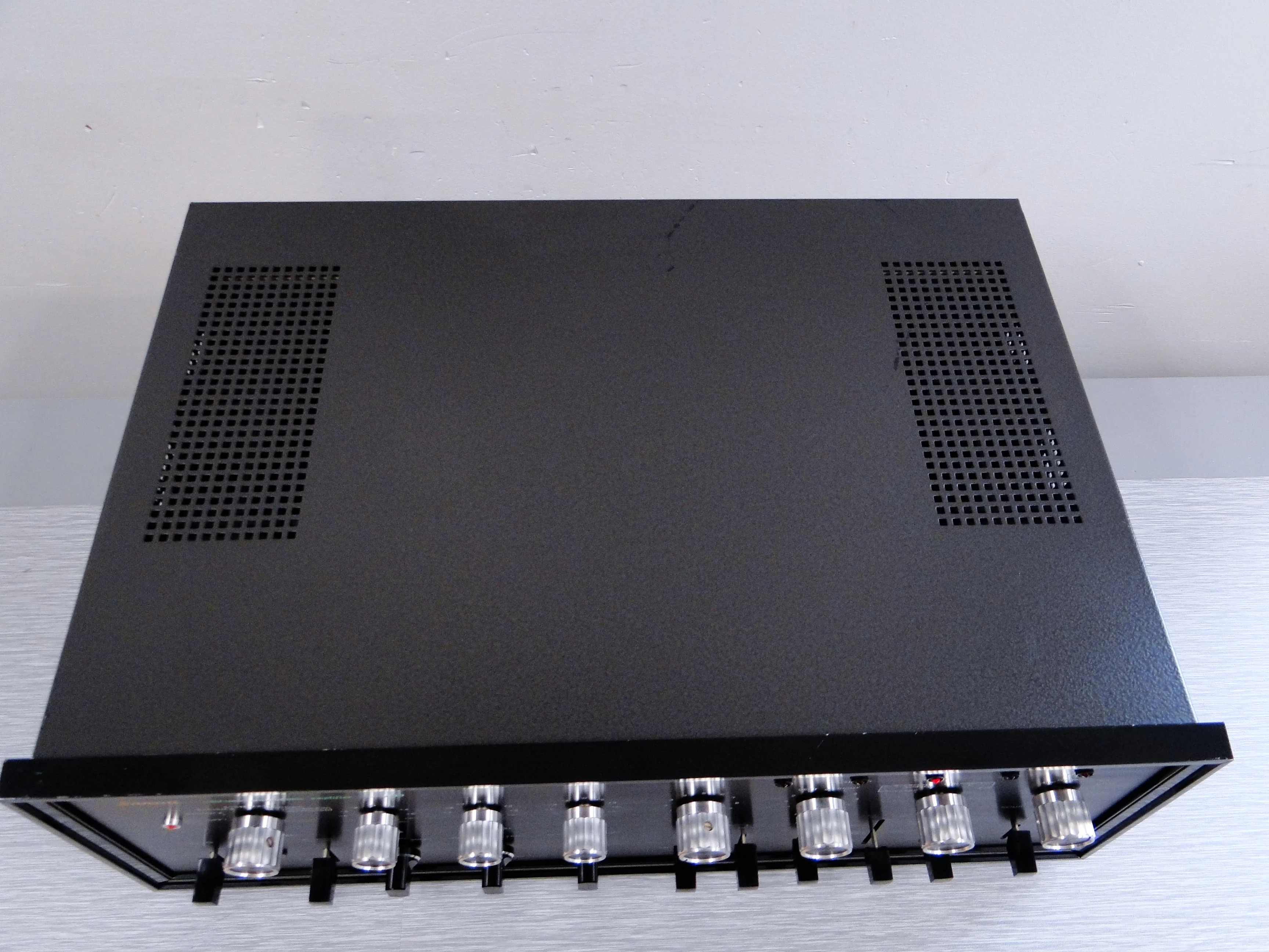 Sansui AU-999 Stereo Integrated Amplifier - Image 6