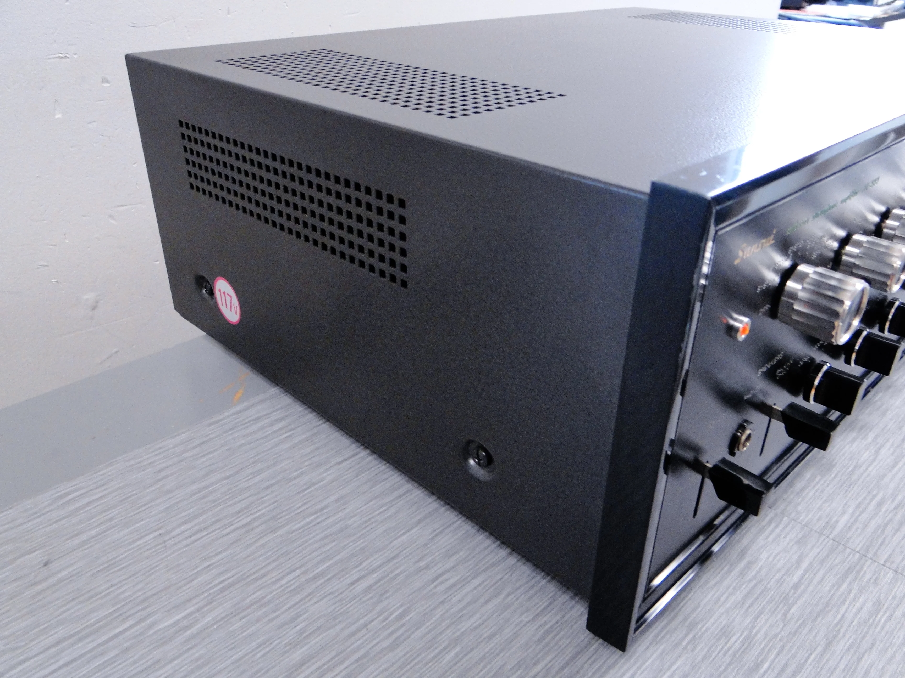 Sansui AU-999 Stereo Integrated Amplifier - Image 7