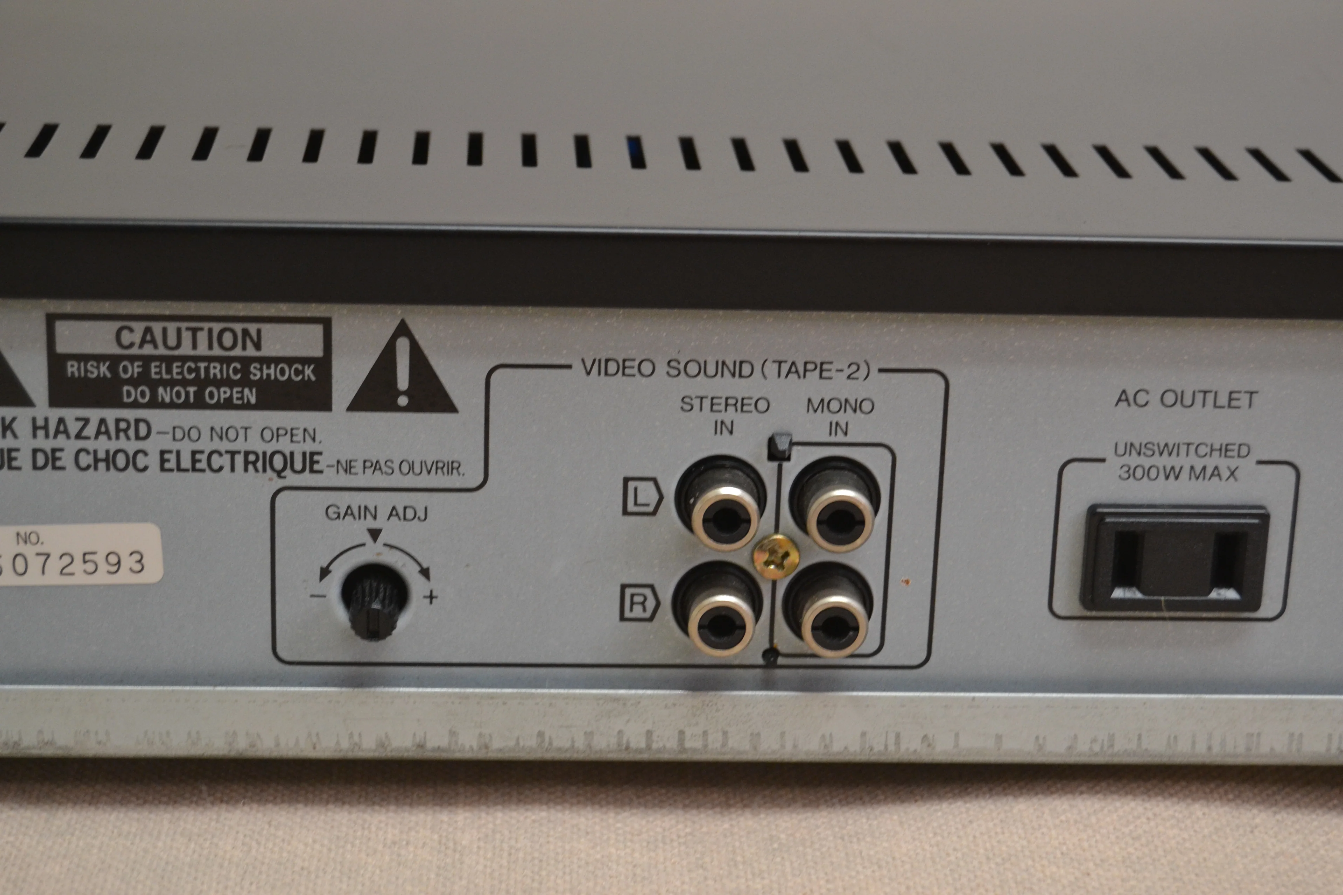 Sansui RG-700 Graphic Equalizer and Reverb - Image 12