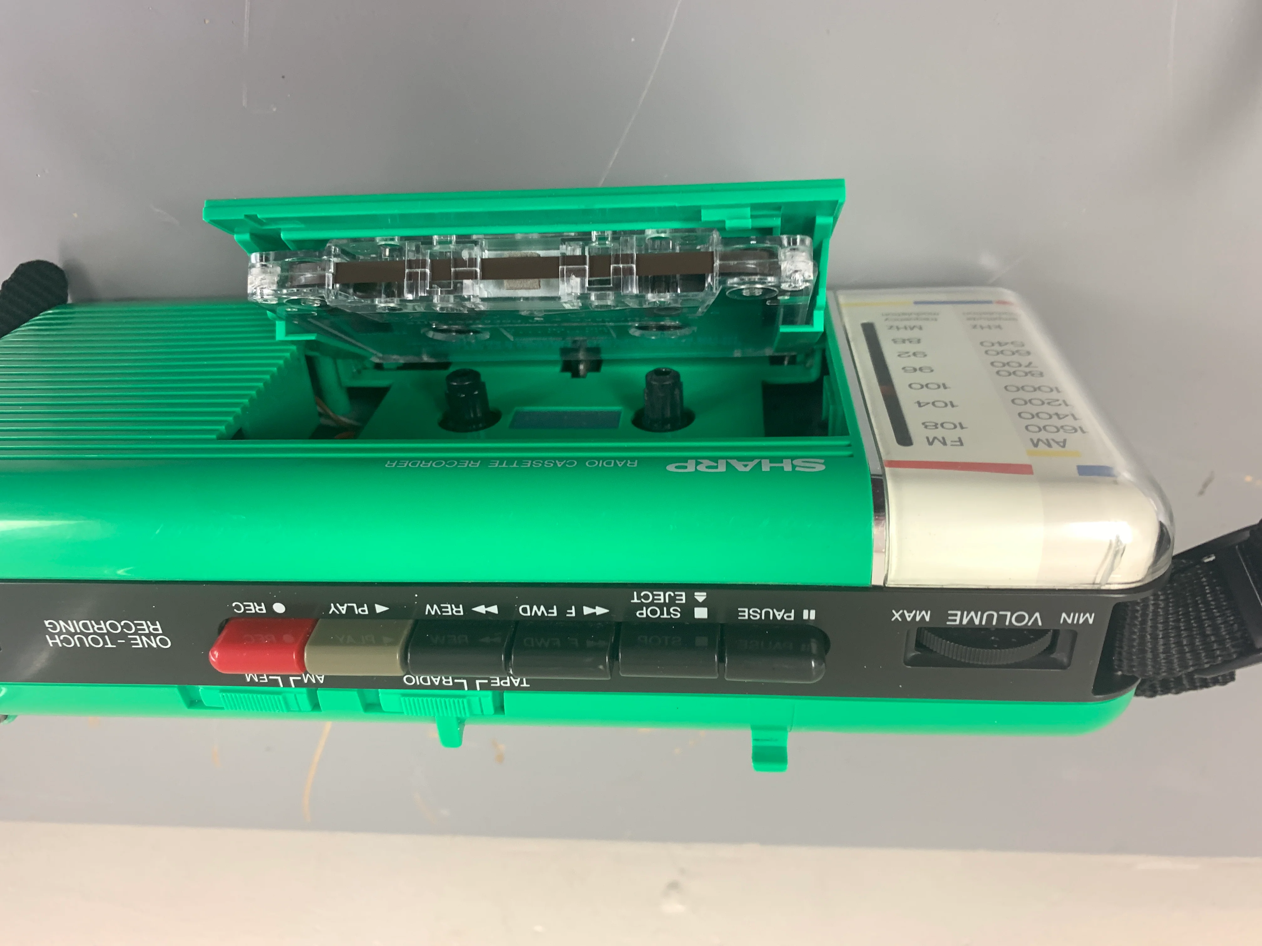 Sharp QT-V5 Portable Radio and Cassette - Image 9