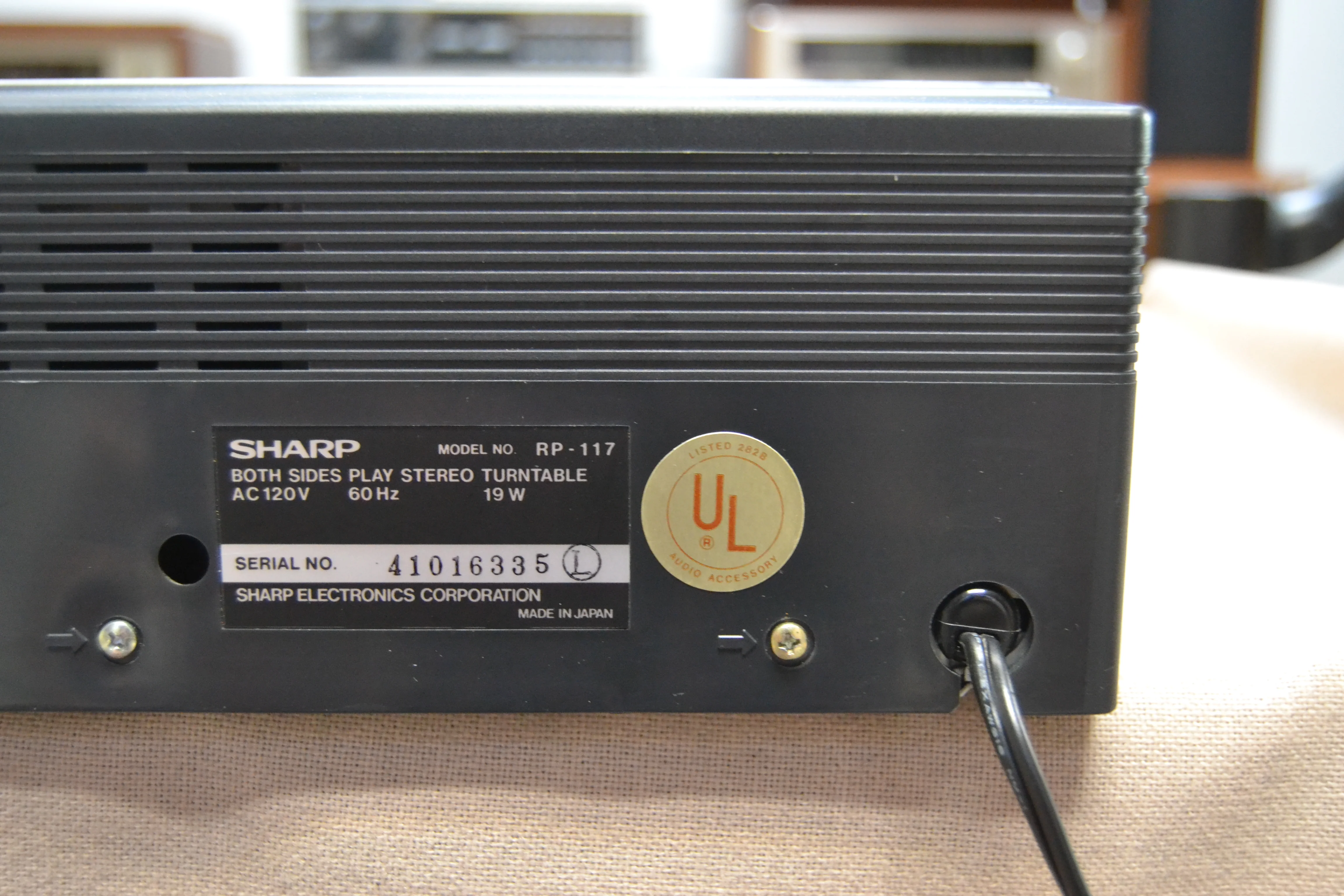 Sharp RP-117 Liner Tracking Turntable * A/B Side Playback * Fully Serviced - Image 12