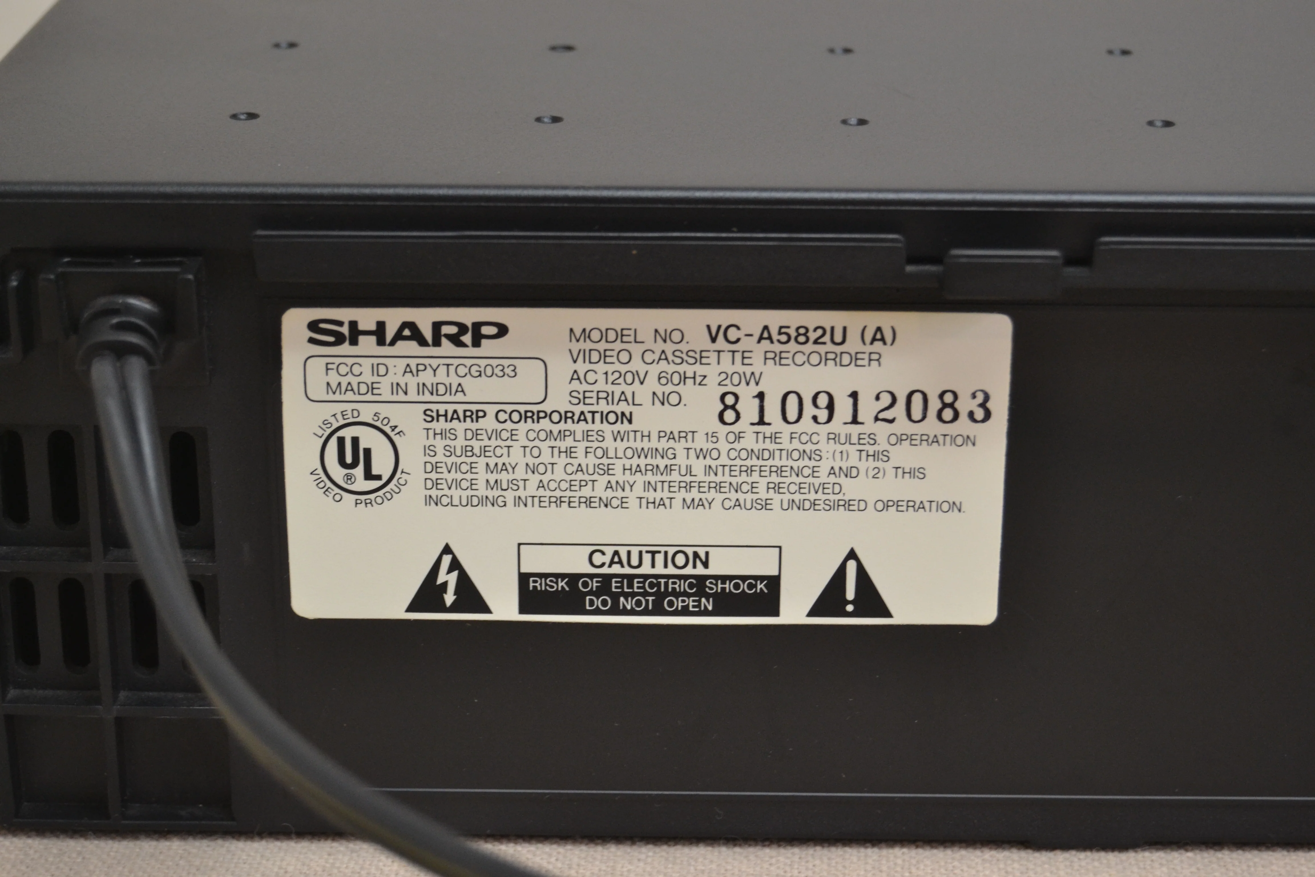 Sharp VCA-582U Video Cassette Recorder - Image 10