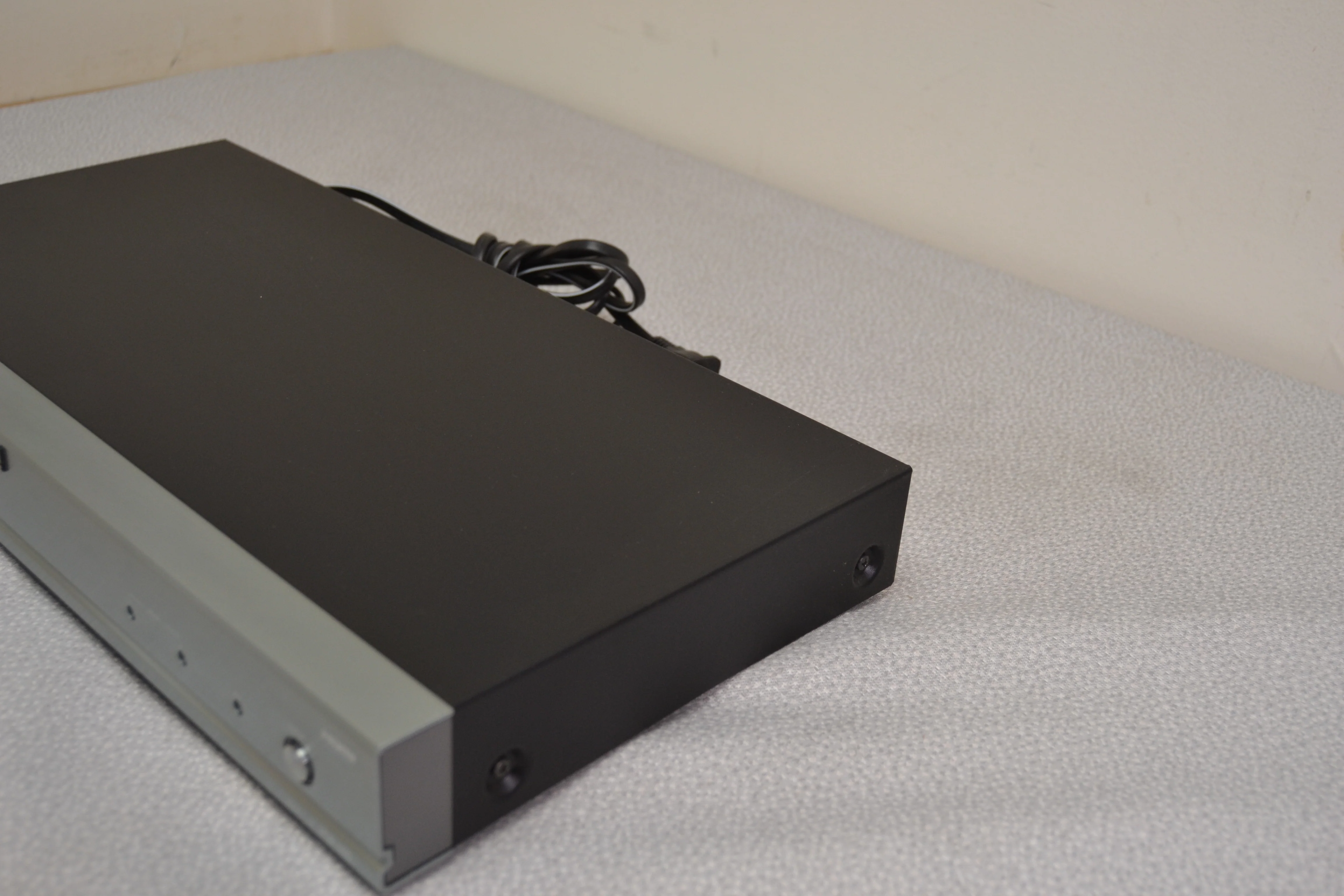Sherwood Newcastle HSB-600 HDMI Switcher/Converter - Image 5