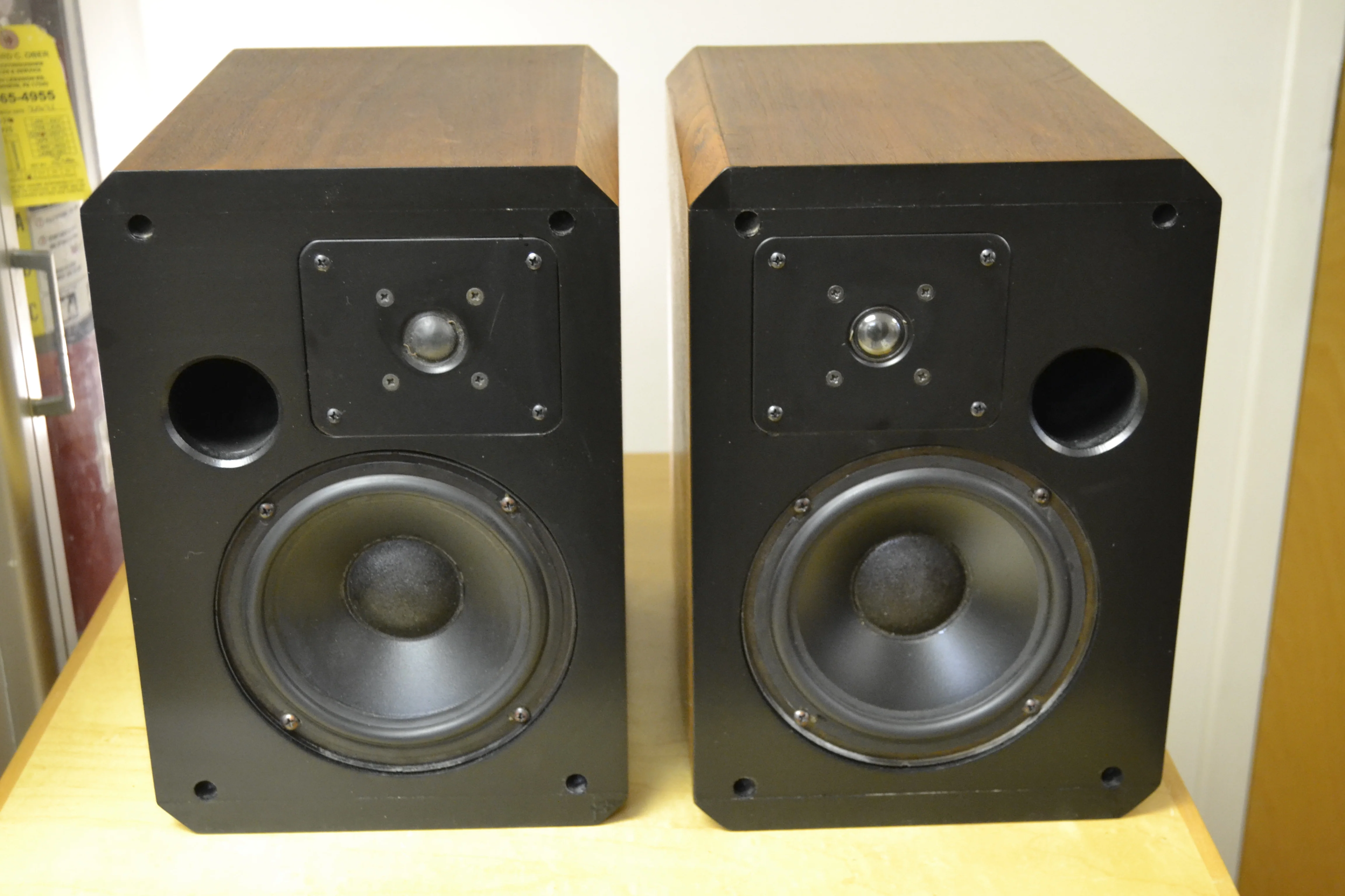 Siefert Research MAXIM 111-D with DynAudio D-21 Tweeters * Bookshelf Speakers - Image 2