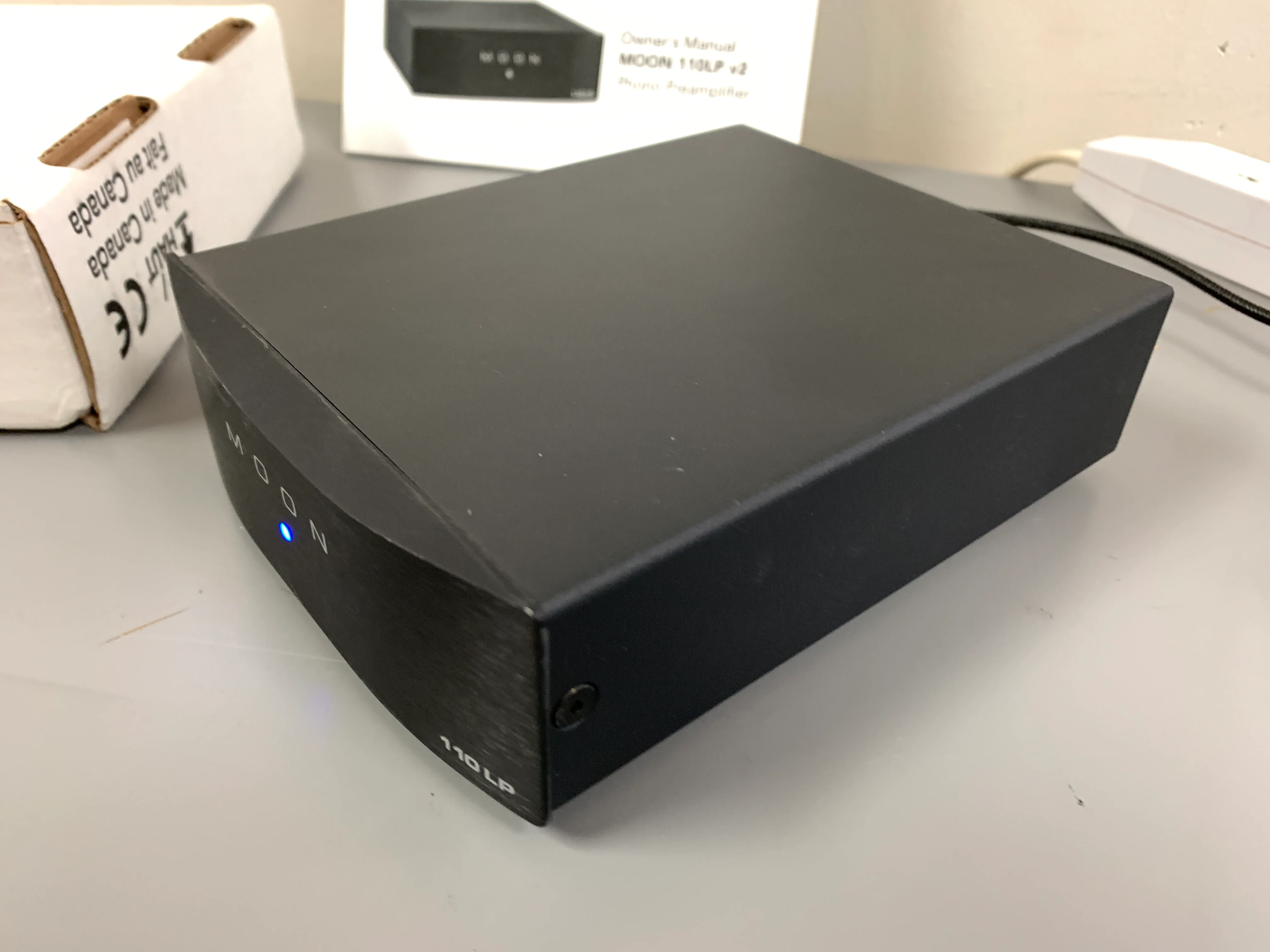 Sim Audio MOON 110LP V2 Phono Preamplifier * Box - Image 4