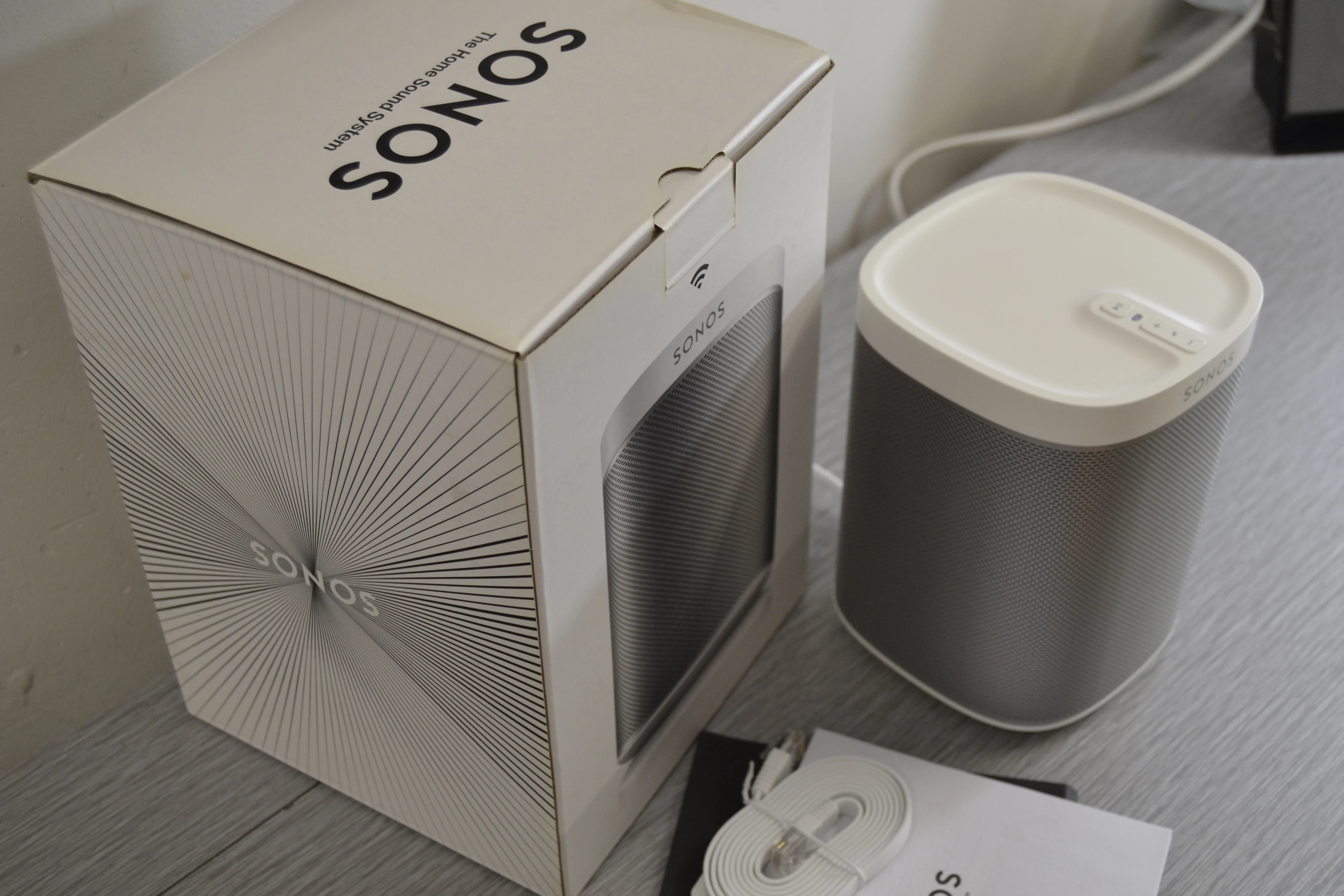 Sonos PLAY1 Wireless streaming music speaker (White) * Box * Manual * Cables - Image 5