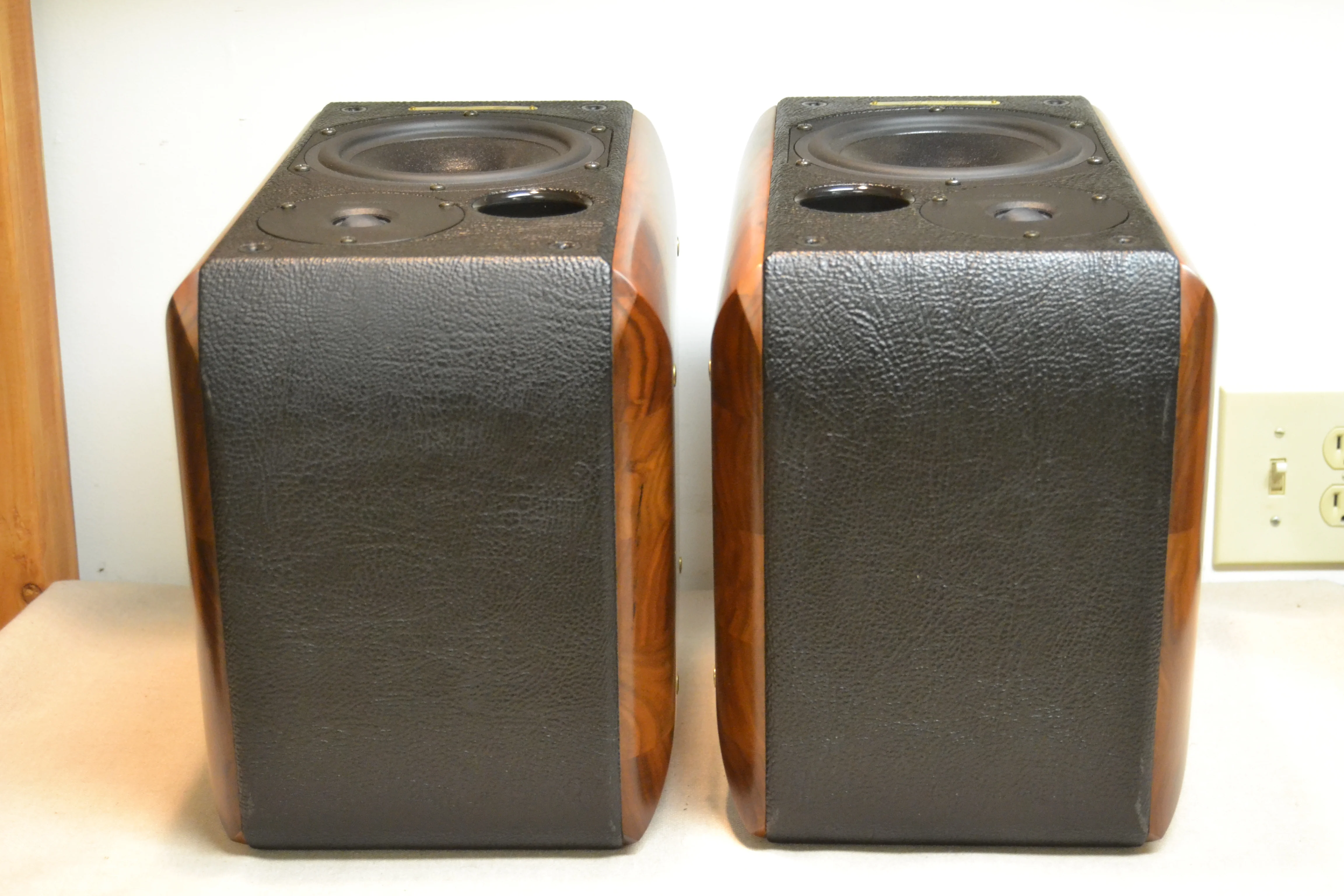 Sonus Faber CONCERTO Bookshelf Speakers * Consecutive Serials - Image 8