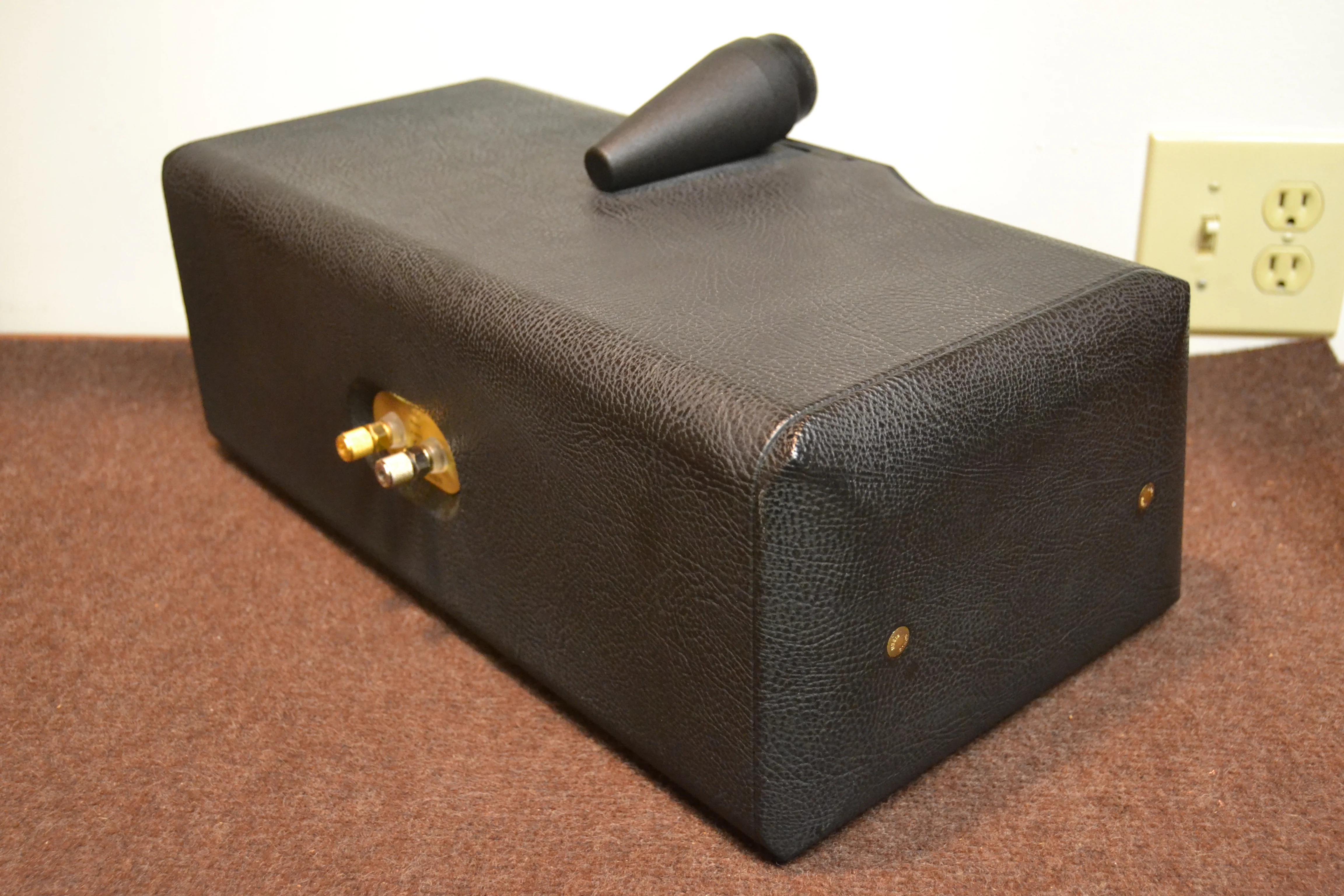 Sonus Faber Solo Home - Leather Bound Center Channel Speaker - Image 6