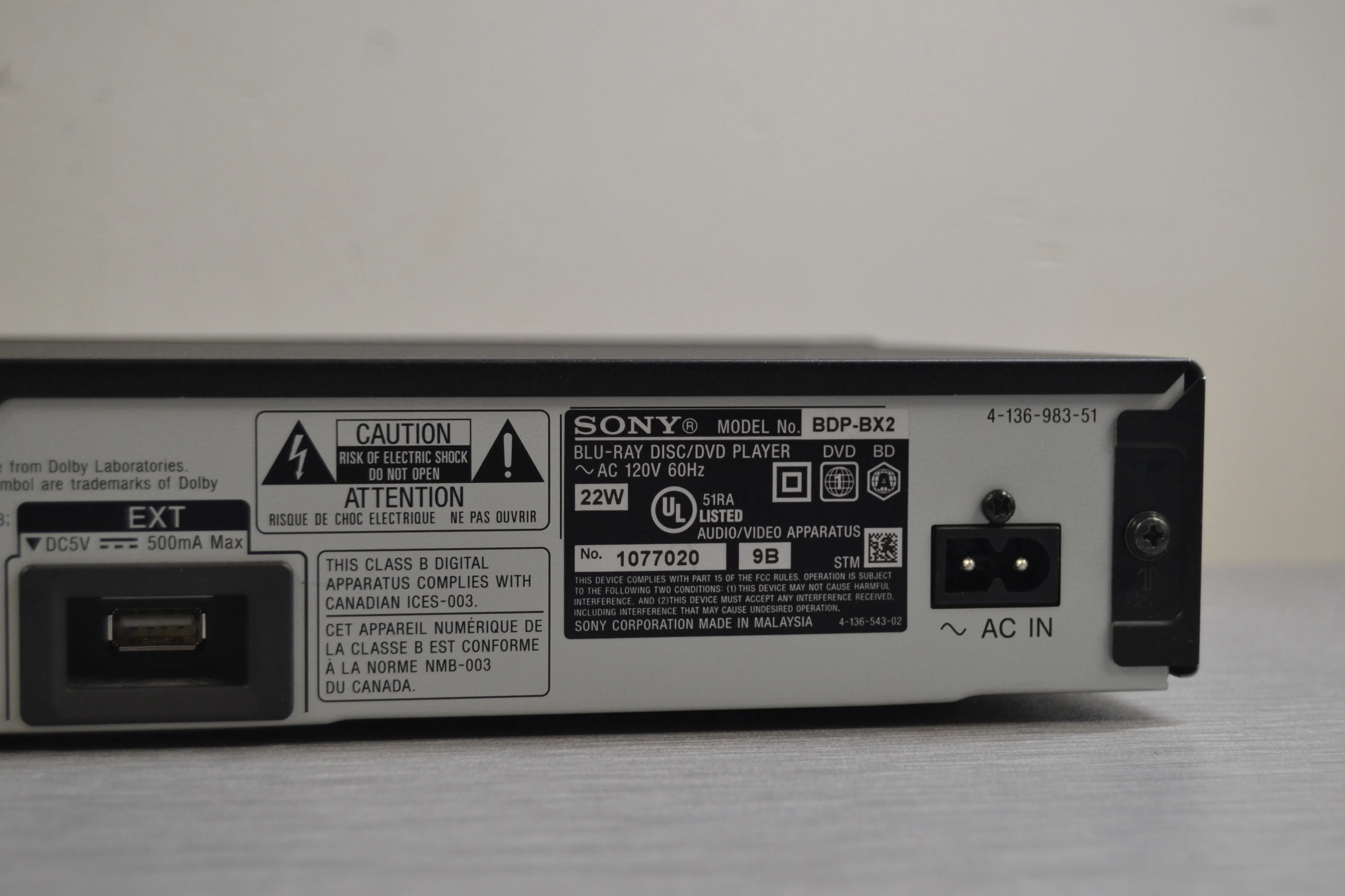 Sony BDP-BX2 BluRay/DVD/CD Player * Remote - Image 12