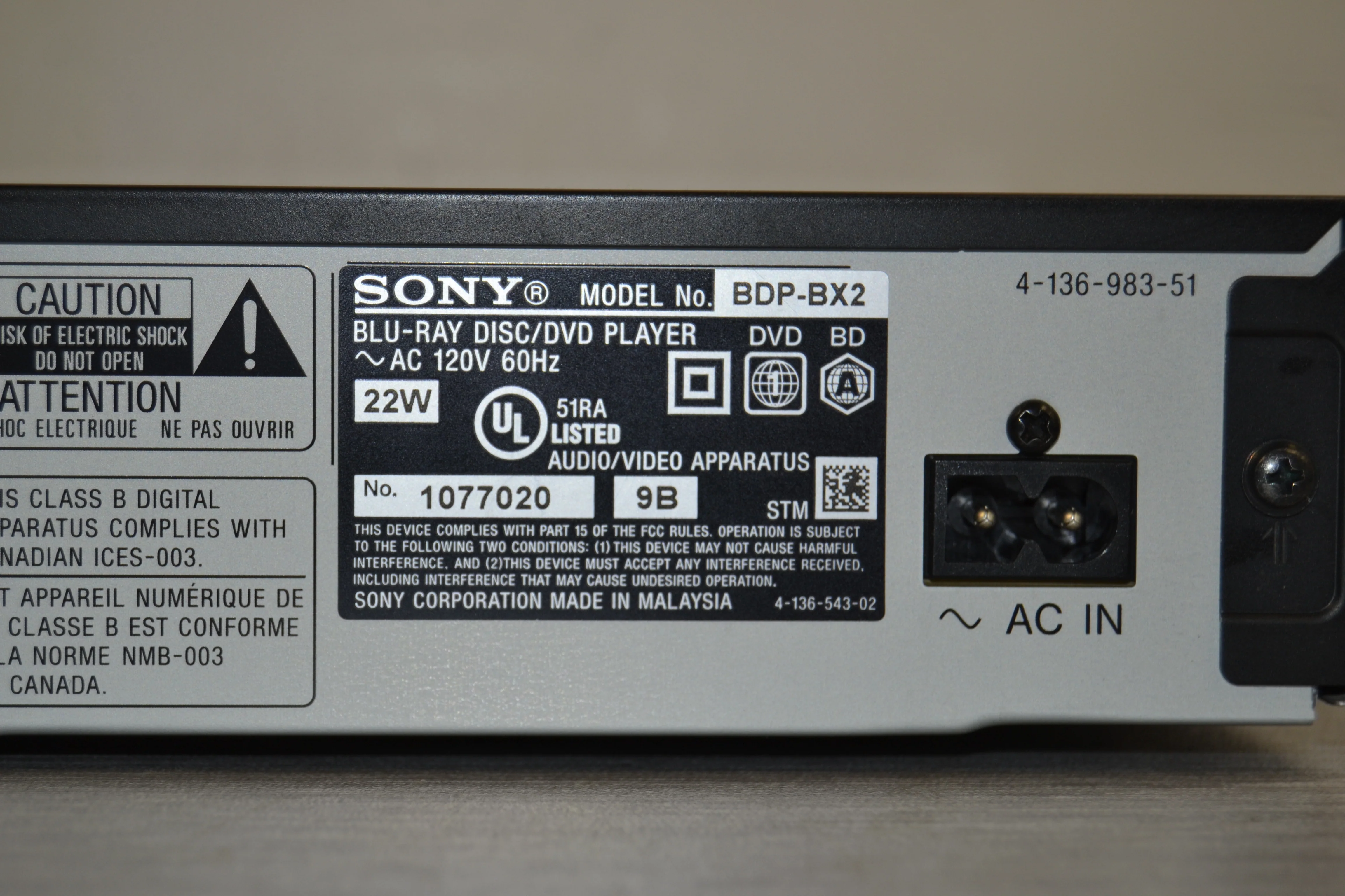 Sony BDP-BX2 BluRay/DVD/CD Player * Remote - Image 13