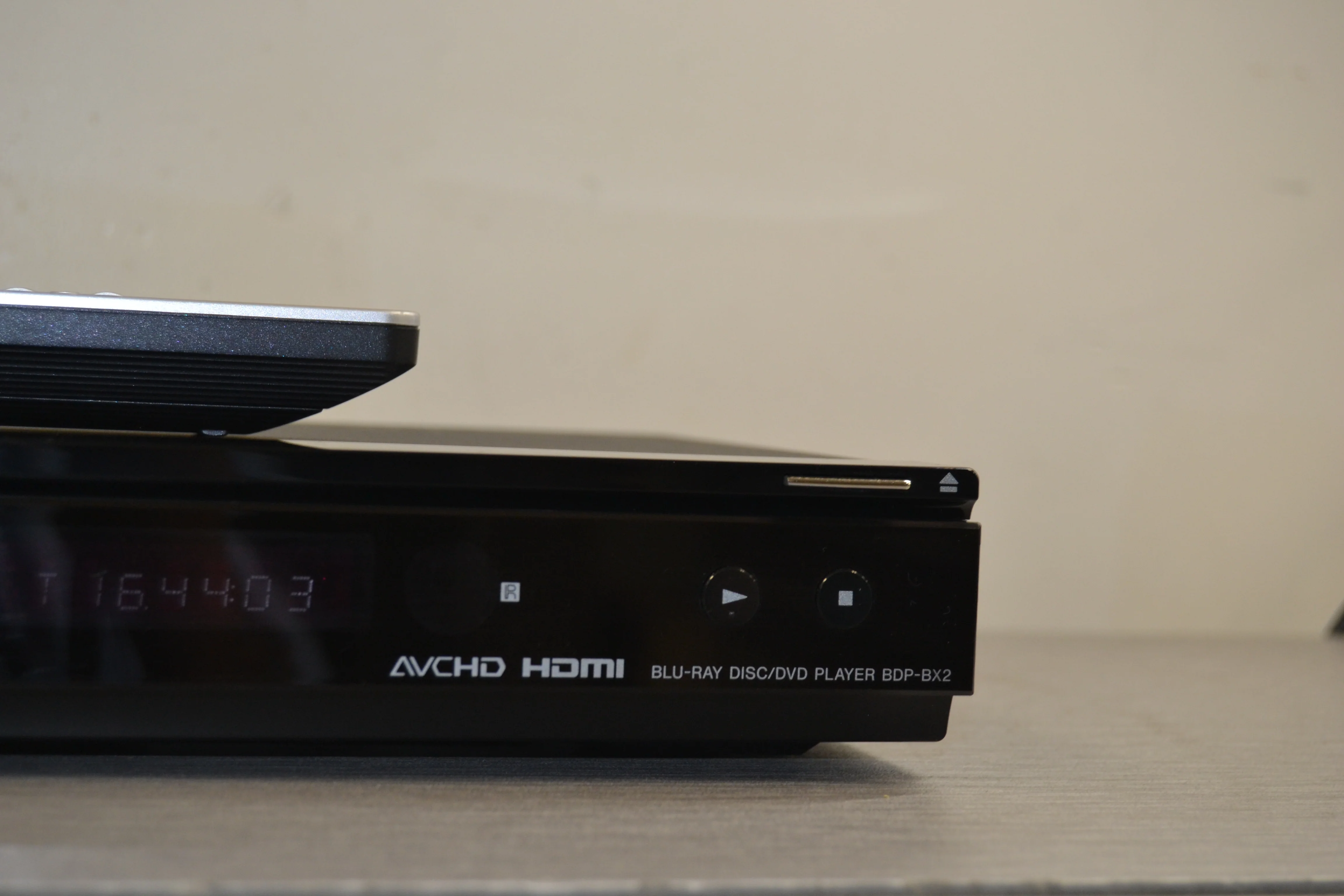 Sony BDP-BX2 BluRay/DVD/CD Player * Remote - Image 5