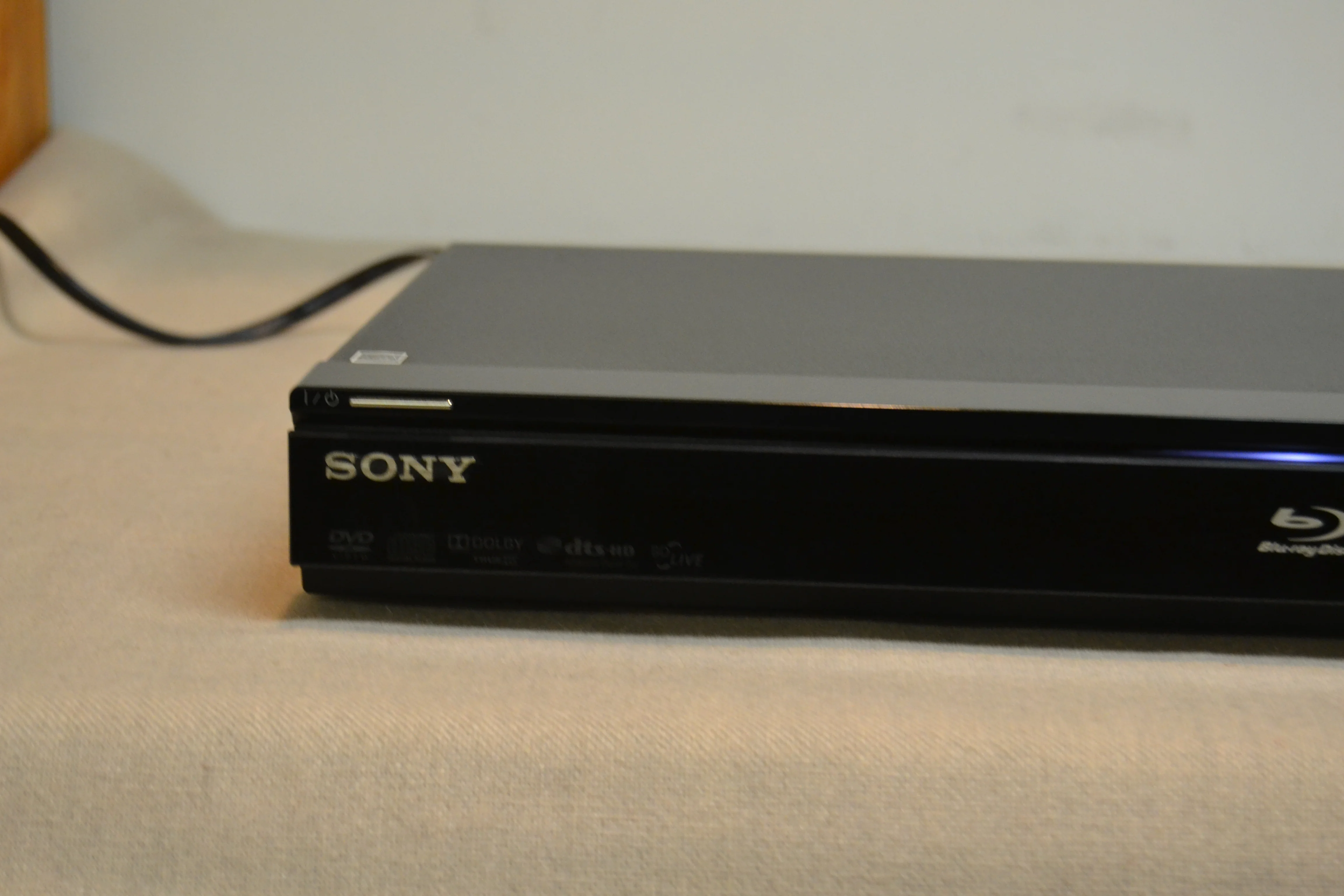 Sony BDP-BX2 Single BluRay/DVD/CD Player - Image 4