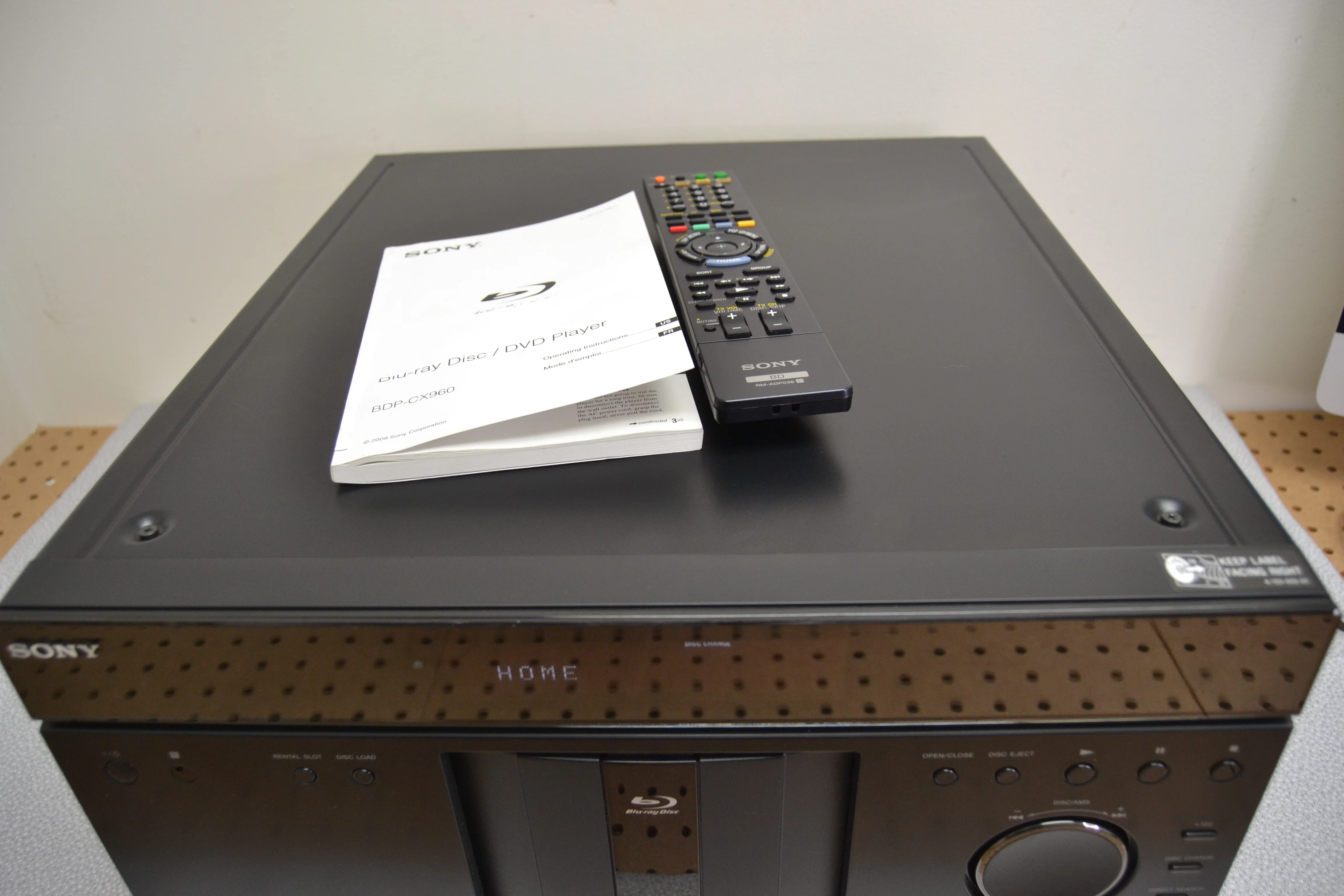 Sony BDP-CX960 Blu-ray/DVD/CD 400 Disc™ mega-changer * Remote * Manual * Please Read Noe - Image 13