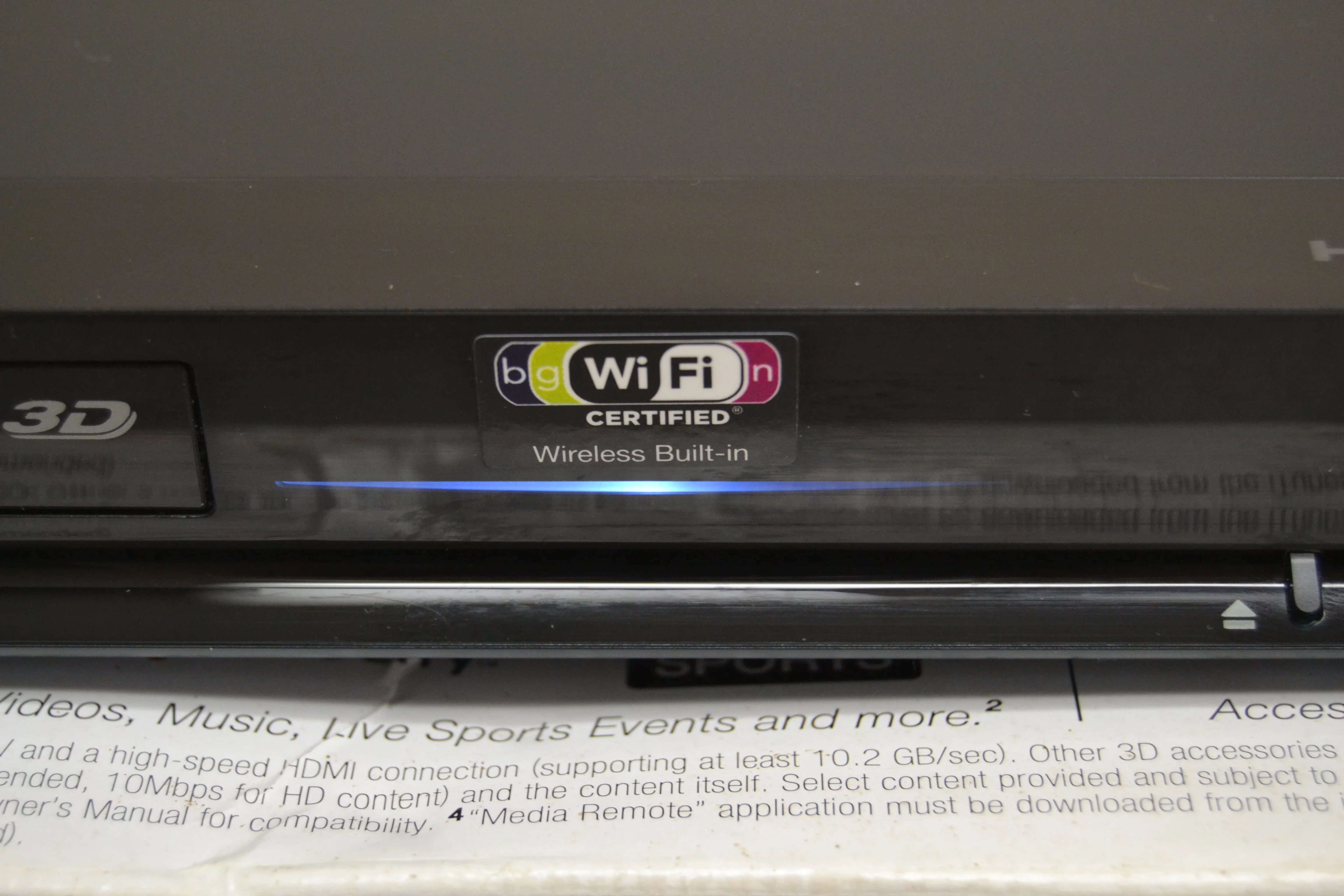 Sony BDP-S580 3D Blu-ray player with Wi-Fi® * Box * Remote * Manual - Image 10