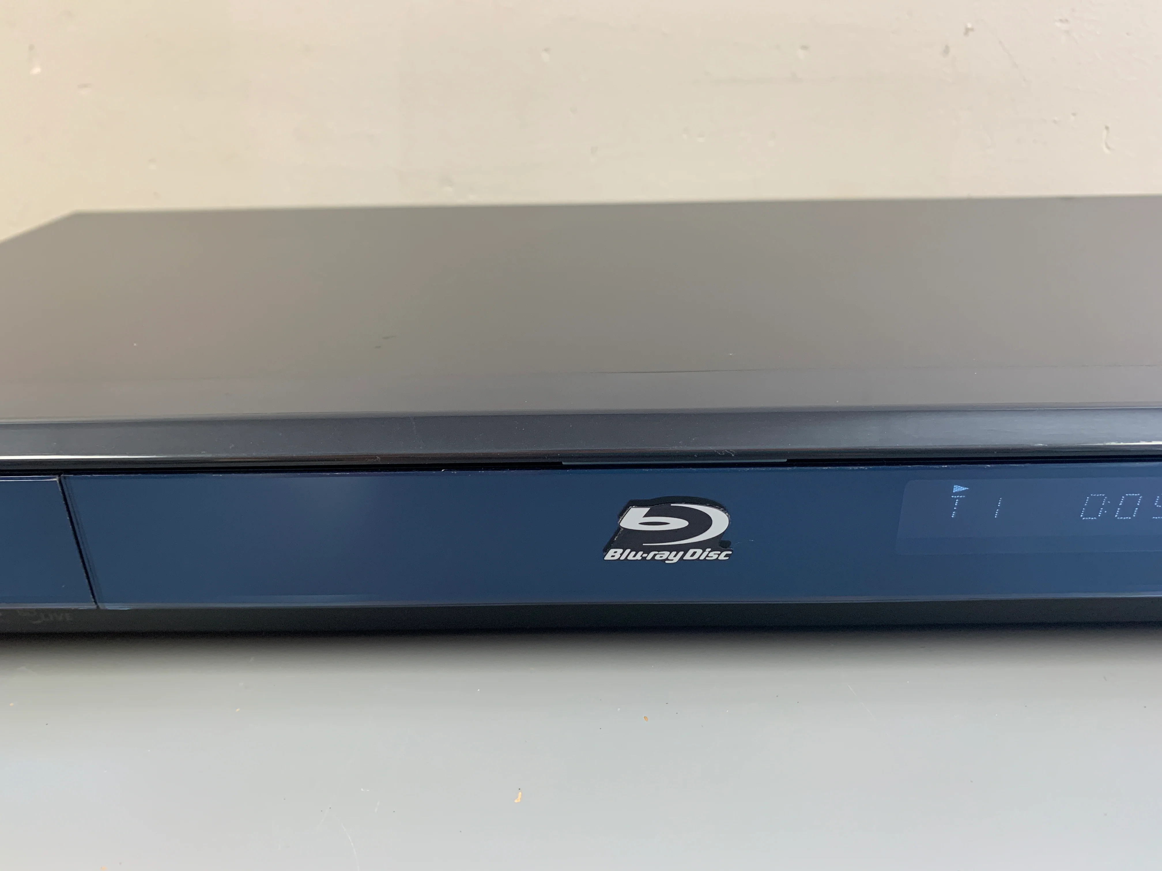 Sony BDP-BX1 Blu Ray Player - Image 3