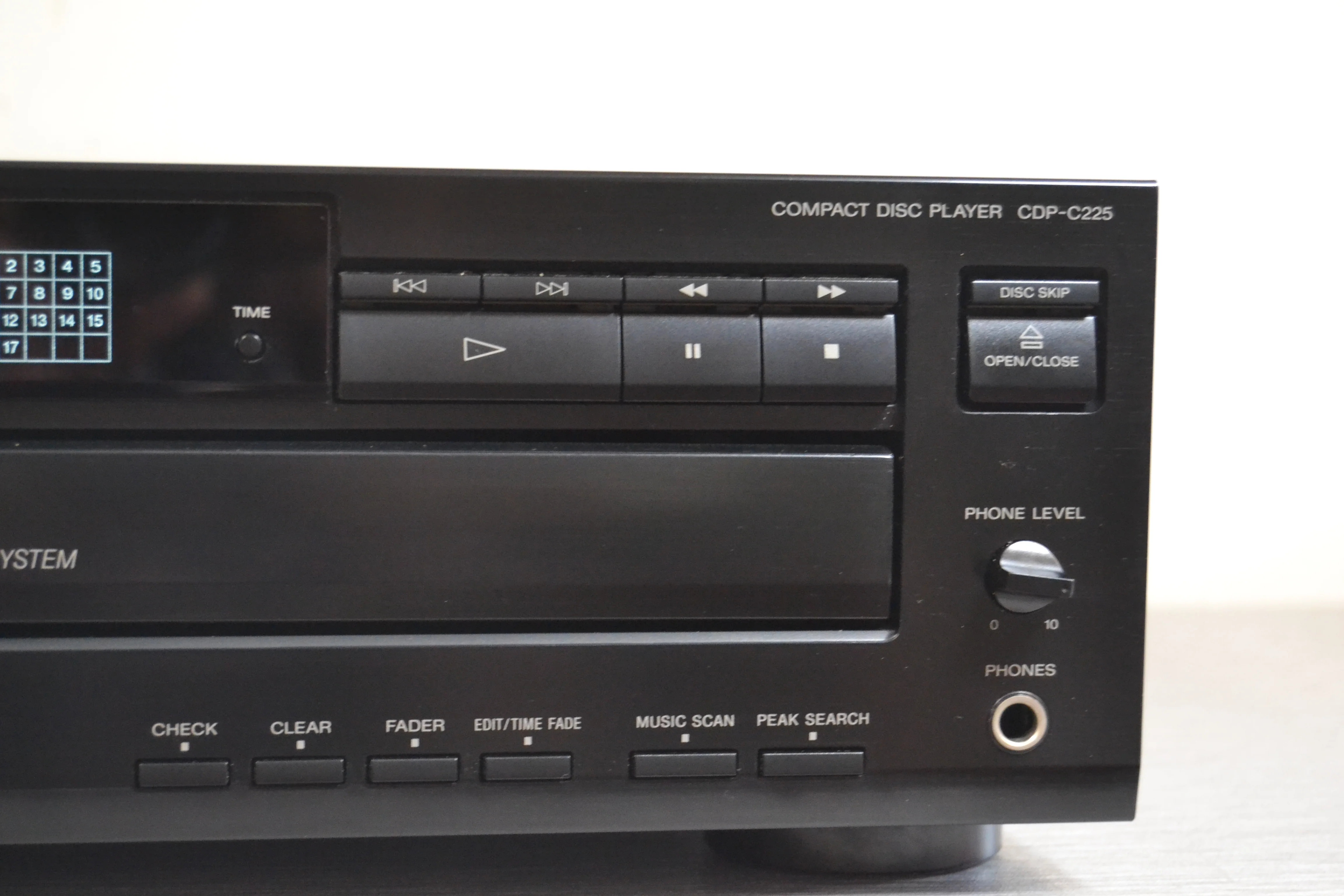 Sony CD Carousel CDP-C225 * 5 Discs * Remote Control - Image 5
