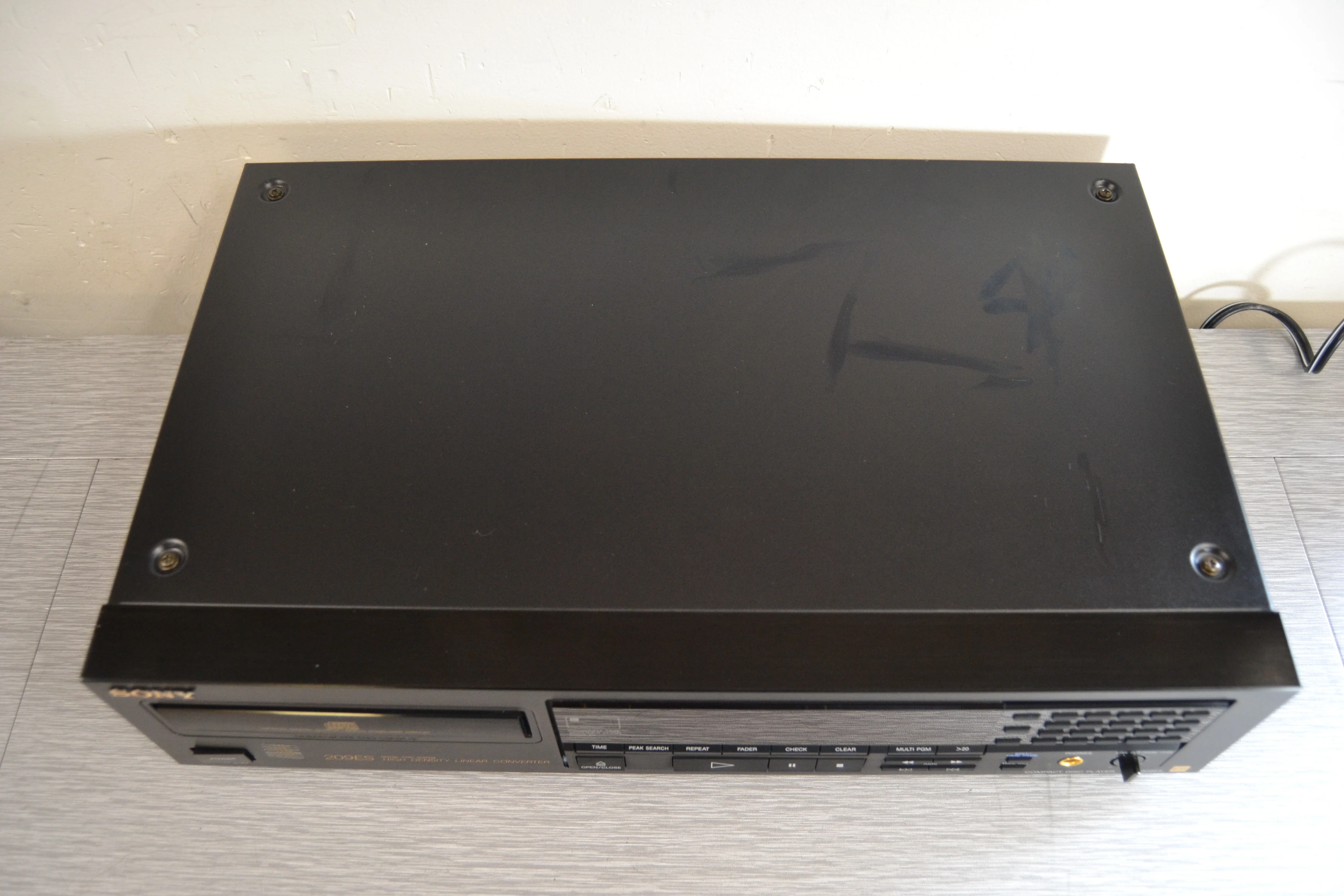 Sony CDP-209ES Single CD Player * Remote Control - Image 8