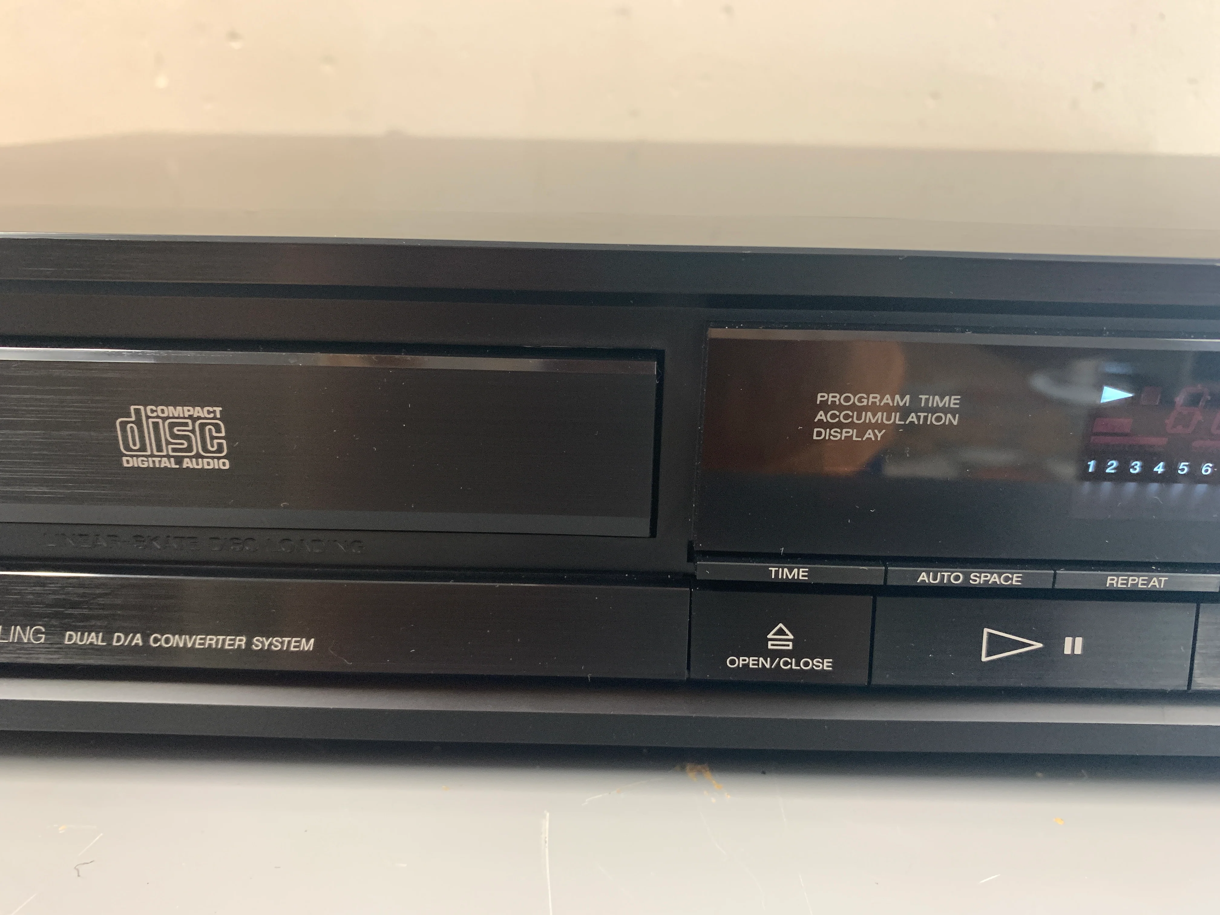 Sony CDP-24 Single Compact Disc Player - Image 3